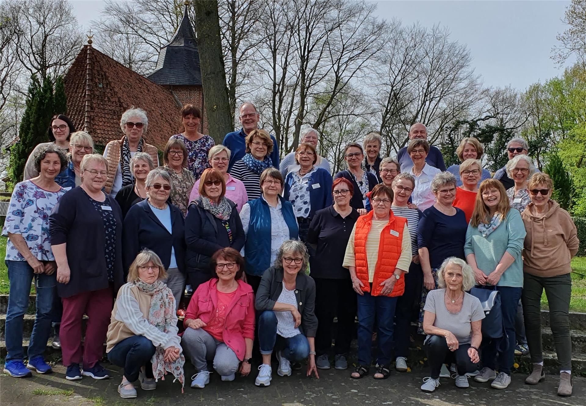 33 Ehrenamtliche des Hospizdienstes Bremervörde-Zeven nahmen an der Fortbildung zum Umgang mit an Demenz erkrankten Menschen teil.