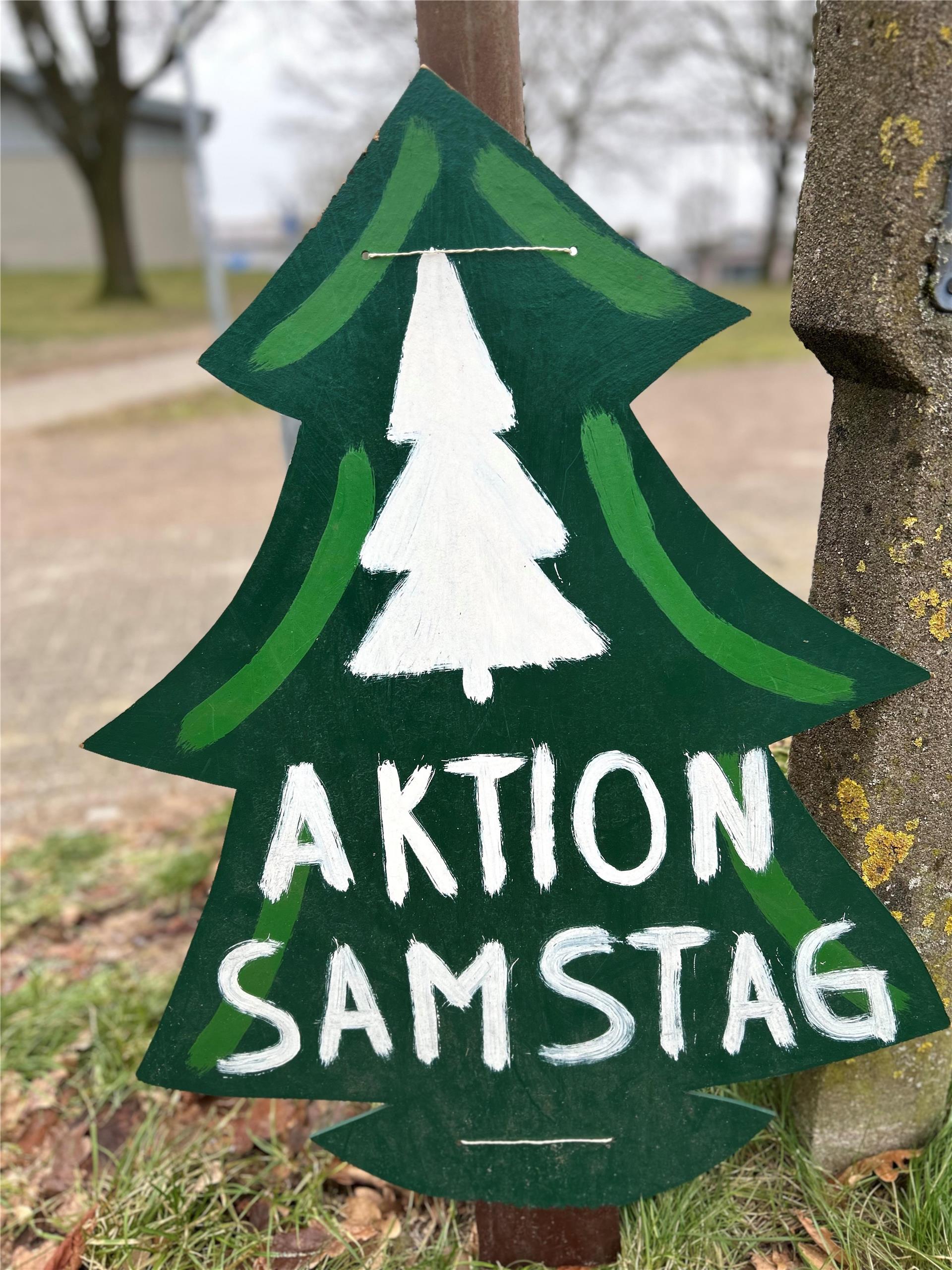 Am Samstag findet in Tarmstedt und Breddorf der 2. Teil der Weihnachtsbaumaktion der evangelischen Jugend TaWiKi statt.