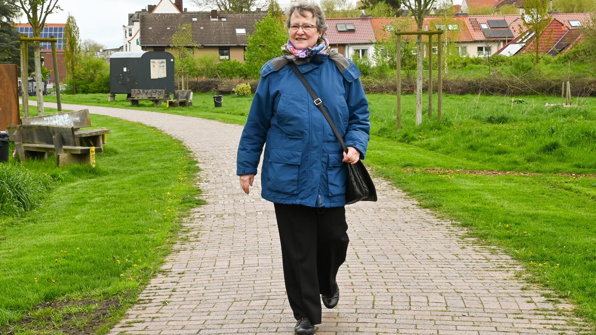 Auch hier soll es am Sonnabend langgehen: Irina Lewin und der Verein „Fuss e. V.“ rufen zum Spaziergang durch Bremerhaven auf.