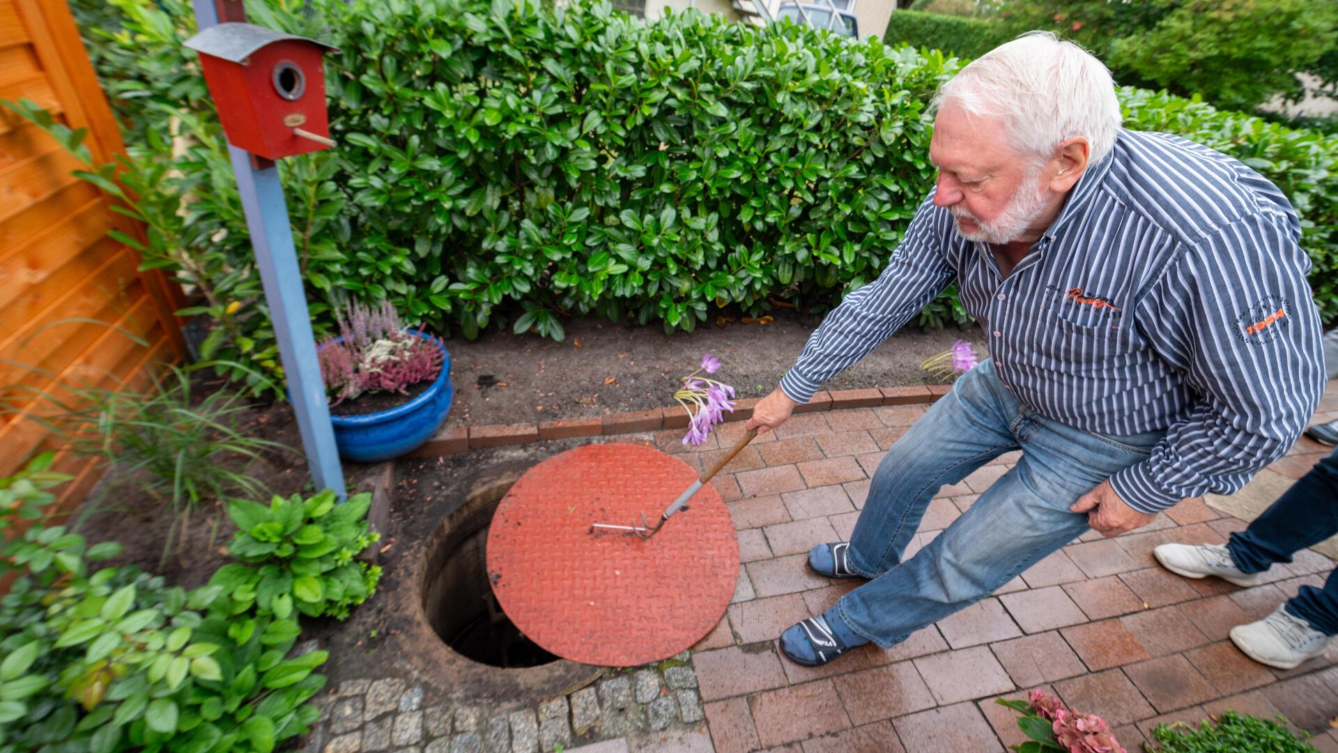 Bei Albin Gorges in der Flettnerstraße reißen die Probleme mit dem Grundwasser seit Jahren nicht ab.