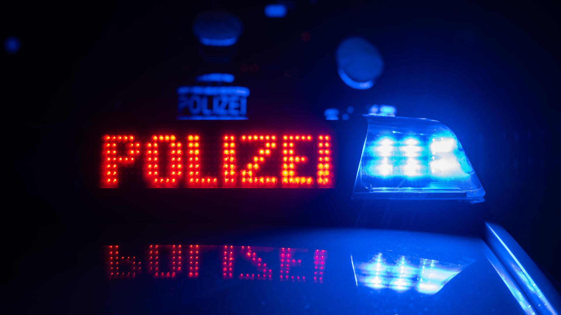 Bei einem Unfall auf der A1 bei Sottrum wurden am Freitag vier Menschen verletzt.