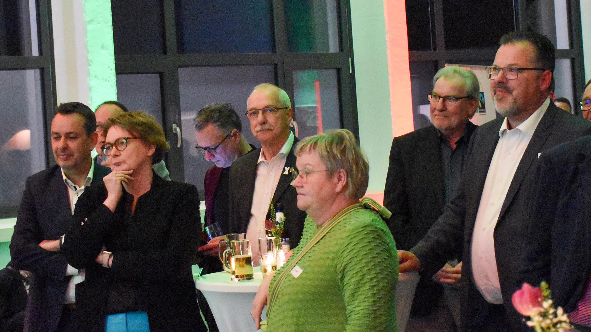 Beim Abend der Begegnung in Beverstedt begrüßten Bürgermeister Guido Dieckmann und seine Stellvertreterin Claudia Lühmann auch Niedersachsens Innenministerin Daniela Behrens (Zweite von links) und SPD-Landtagsabgeordneten Oliver Lottke (links).