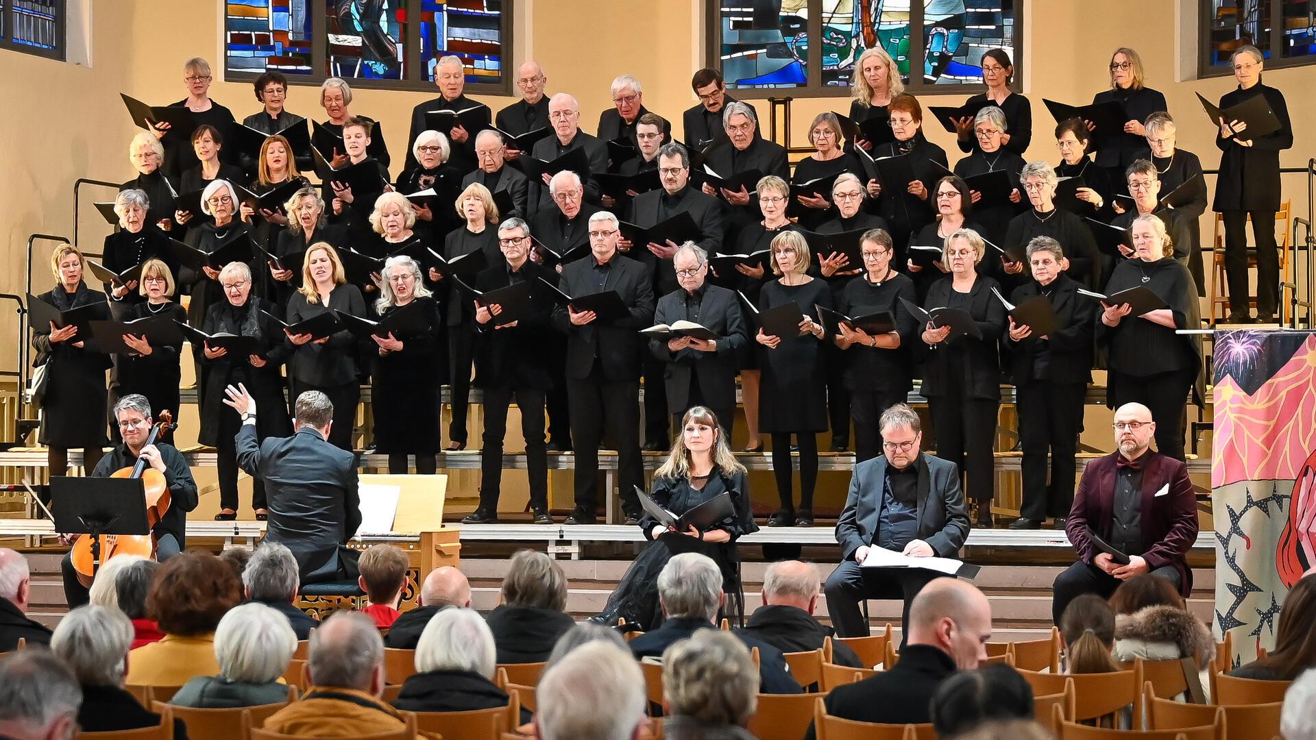 Passionskonzert zum 60. Geburtstag des Bach-Chores in der Großen Kirche.