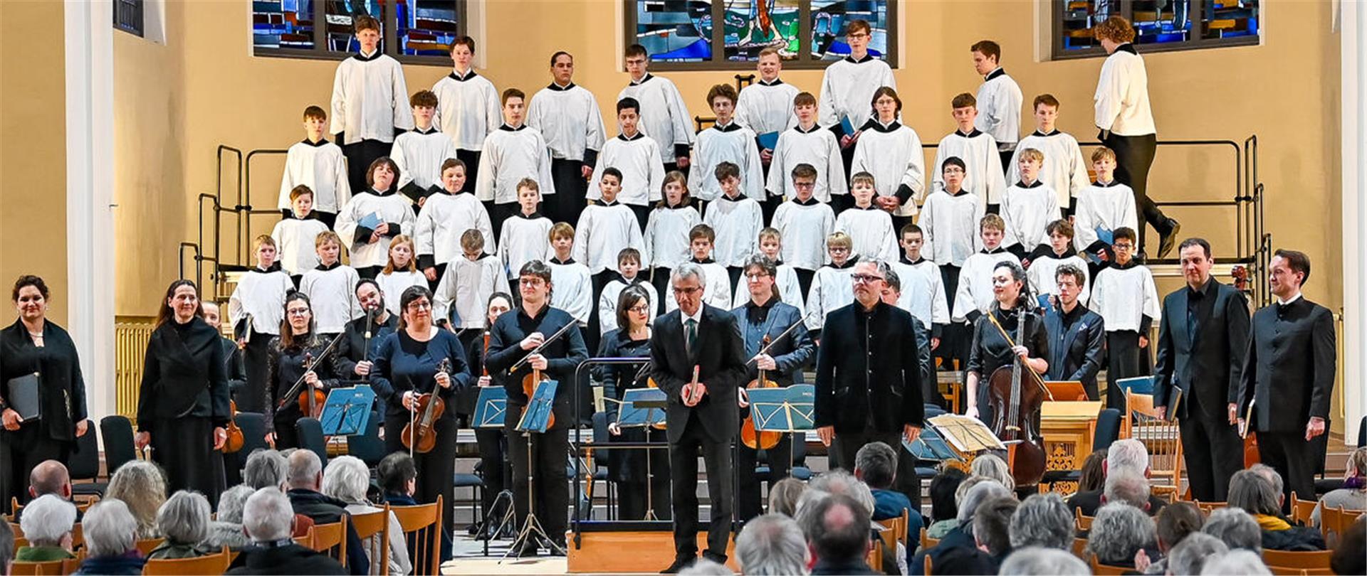 Knabenchor begeistert bei Bach-Konzert in der Großen Kirche