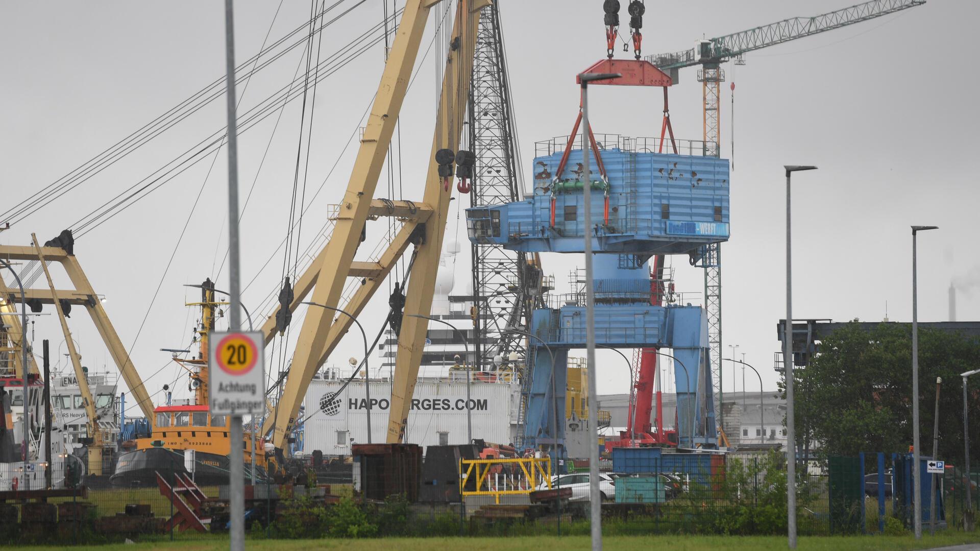 Kran bekommt auf der Lloyd Werft eine zweite Chance