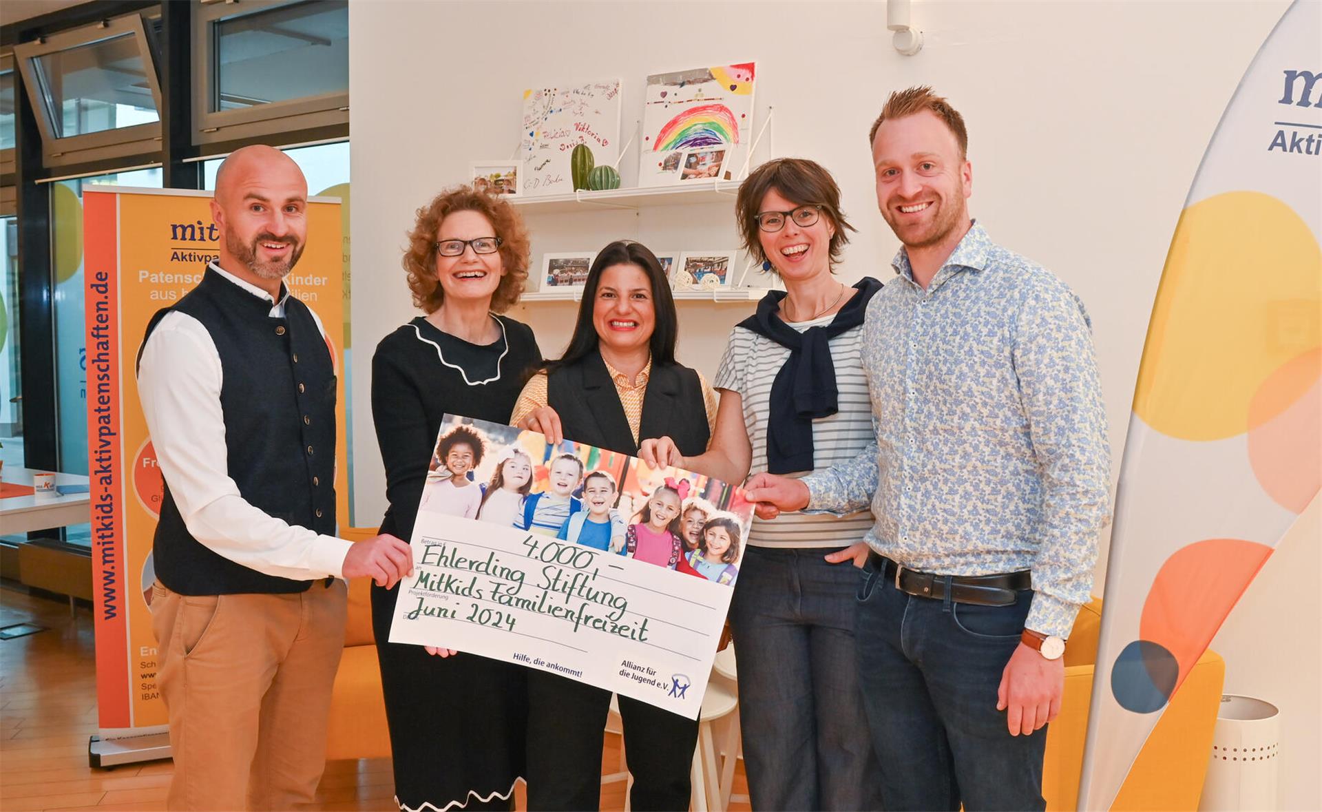 Von links: Soenke Blank, Ulrike Wegner, Sinem Öksüzogullari, Sandra Ullrich-Rahner und Malte Blank.