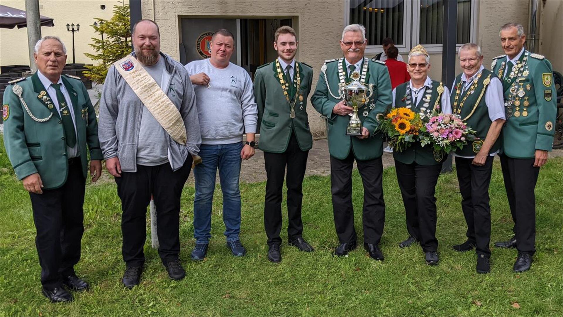 Schützenkreis Bremerhaven: Das sind die neuen Majestäten