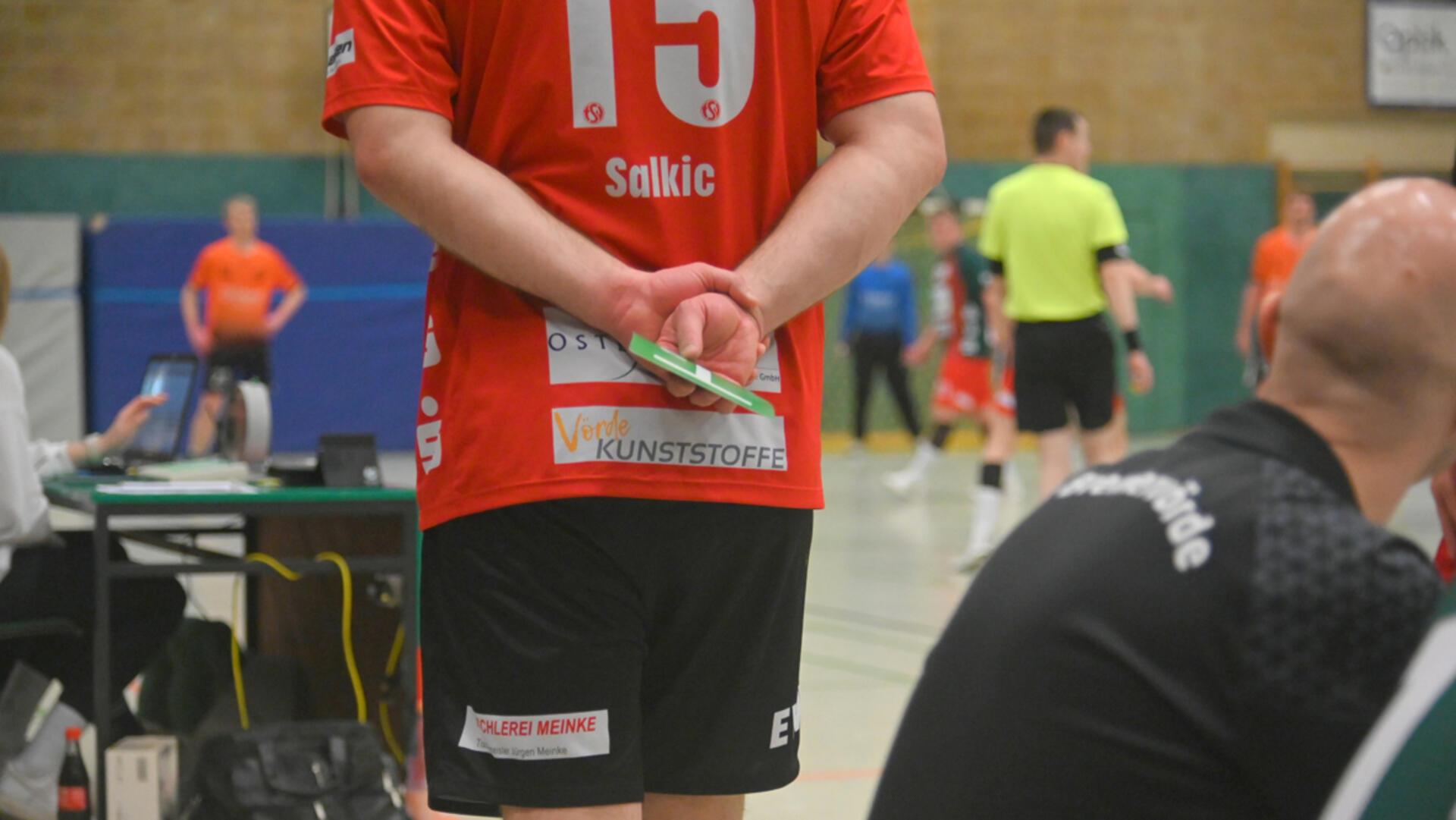 Bremervördes Handballer wollen sich bis zum Saisonfinale keine Auszeit nehmen und möglichst die letzten vier Spiele gewinnen. Heute trifft das Team von Adnan Salkic auf Hatten-Sandkrug und hofft auf eine volle Halle.