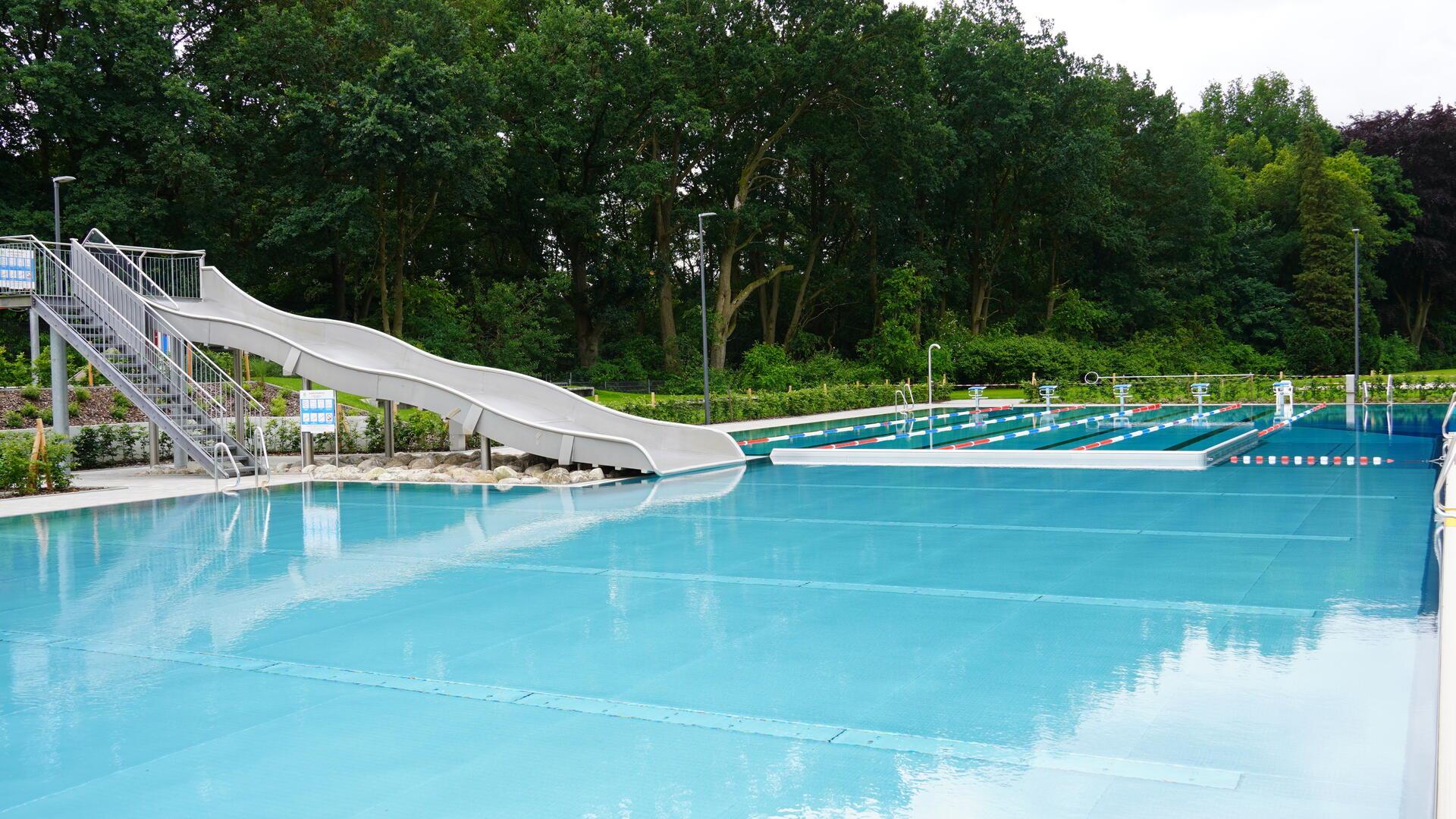 Das Bremervörder Freibad bleibt wegen erneuter technischer Probleme vorerst geschlossen. Geschwommen werden kann vermutlich wieder ab Freitag, 2. August. 