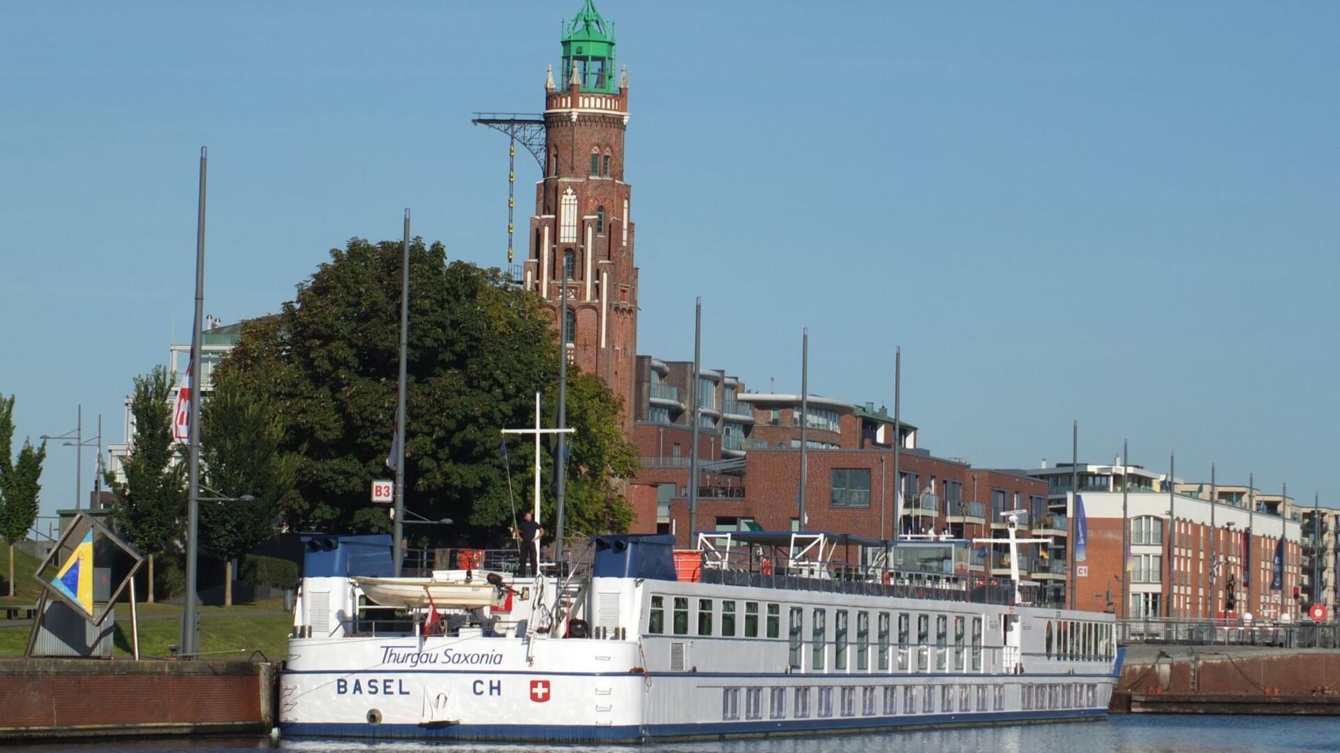 Flusskreuzfahrtschiff