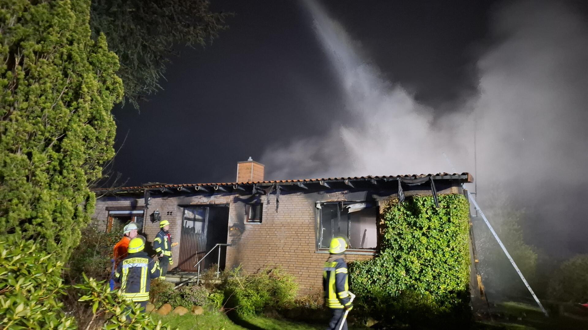 Das Haus in Beverstedt Wachholz ist durch den Brand unbewohnbar geworden.