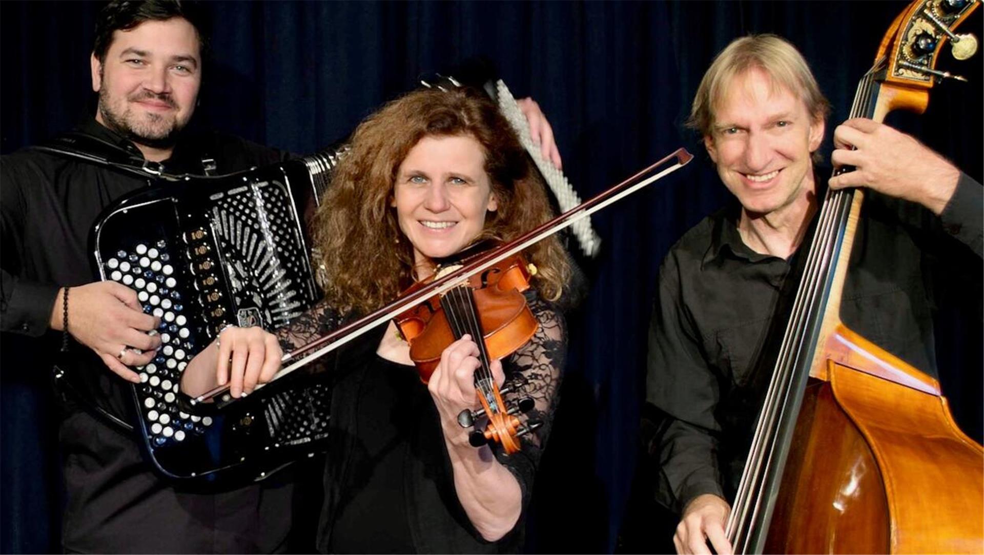 Das Trio goraSon tritt am 9. Juni in Zeven auf.