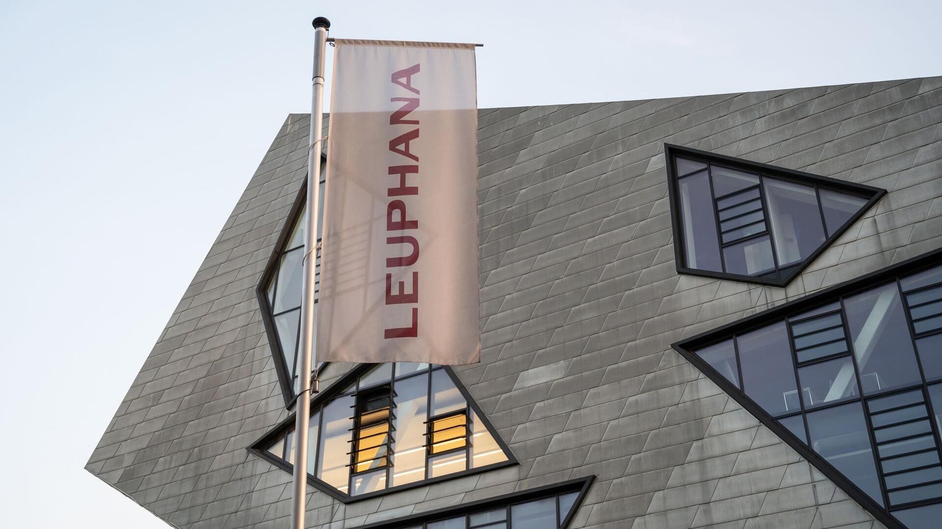 Das Zentralgebäude der Leuphana Universität Lüneburg.