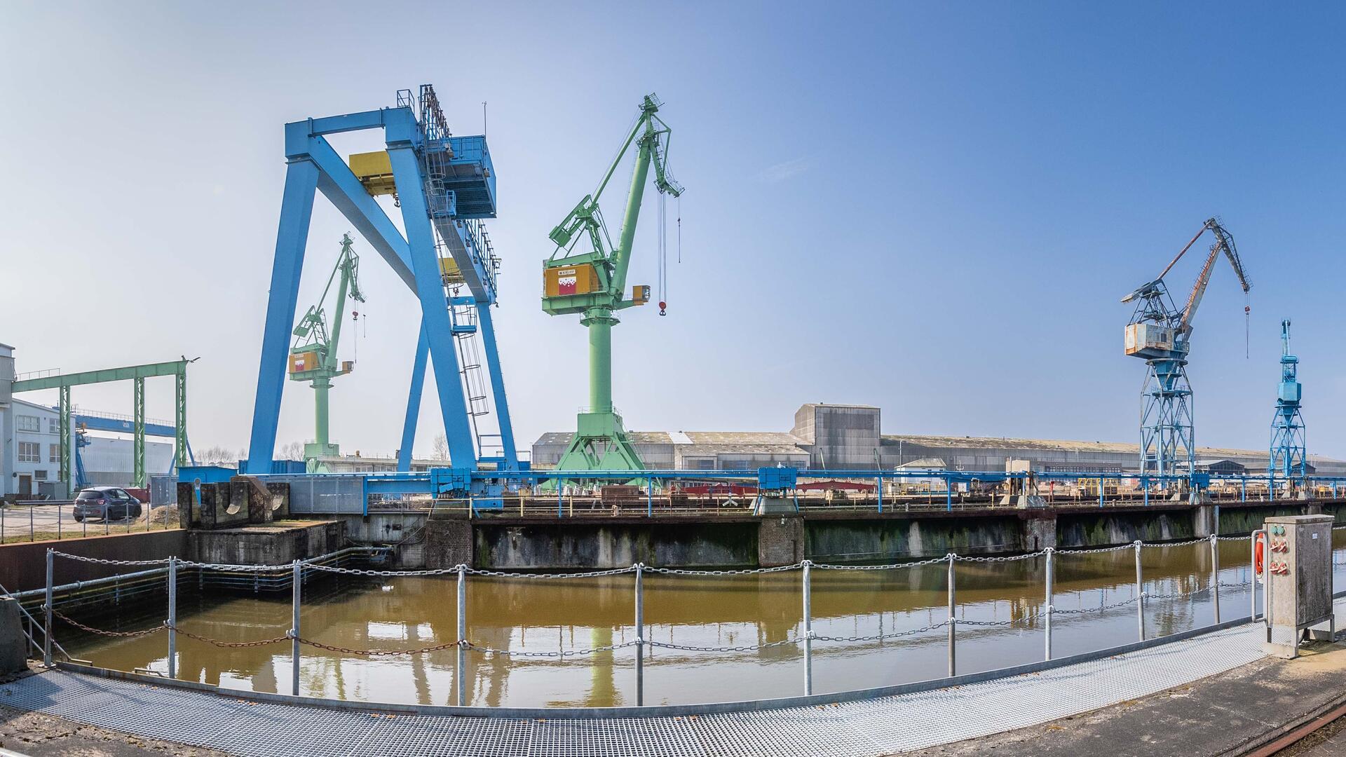 Das einstige Gelände der Seebeckwerft ist heute eine Industriebrache. Die Stadt braucht es für die Entwicklung des Werftquartiers.