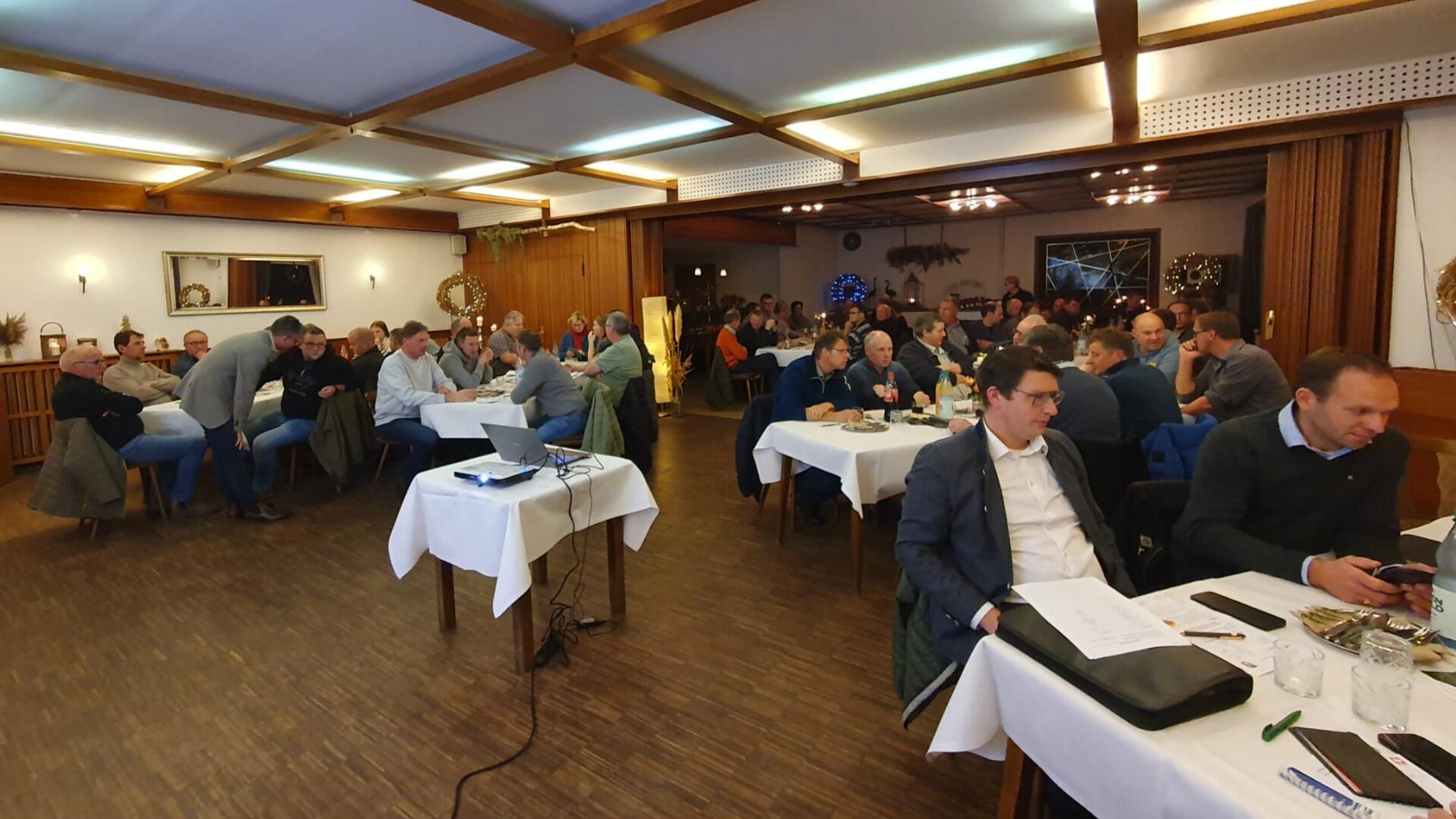 Delegiertenversammlung des Landvolk-Kreisverbandes Bremervörde-Zeven im „Landgasthof Martin“ in Selsingen.