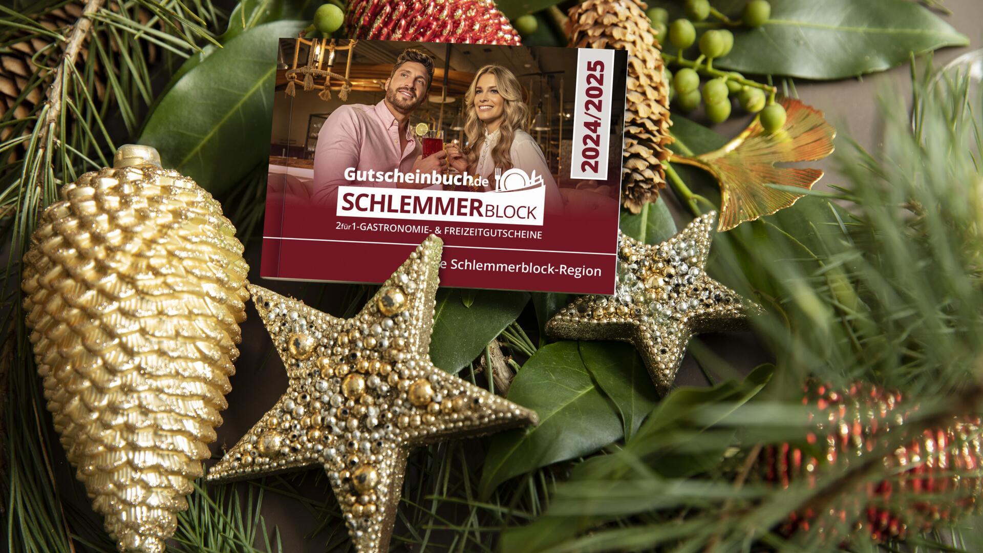 Der Schlemmerblock 2024/2025 macht sich auch gut unterm Weihnachtsbaum.