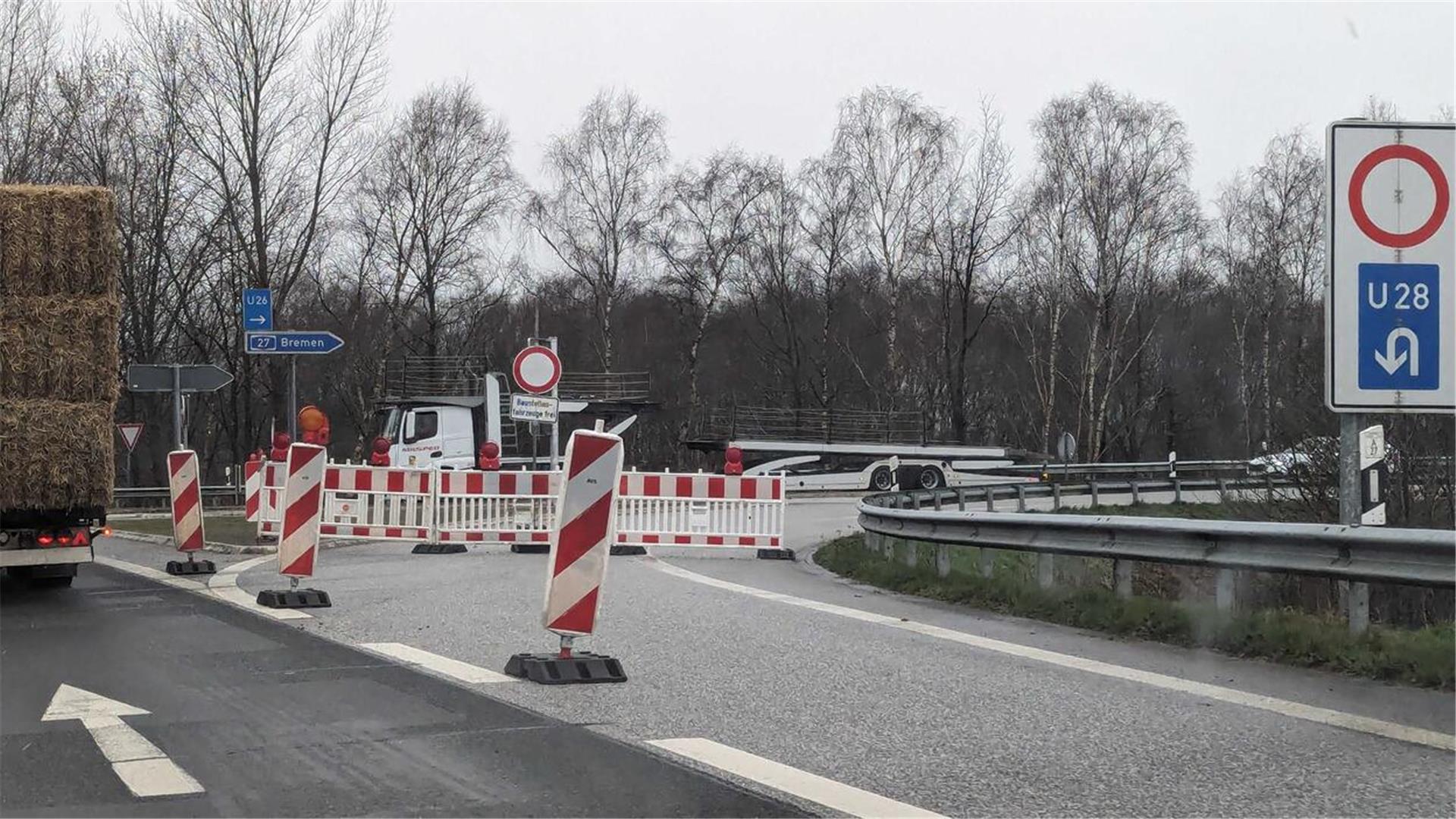 Die A27 ist aufgrund einer maroden Unterführung zwischen Hagen und Uthlede längerfristig gesperrt.