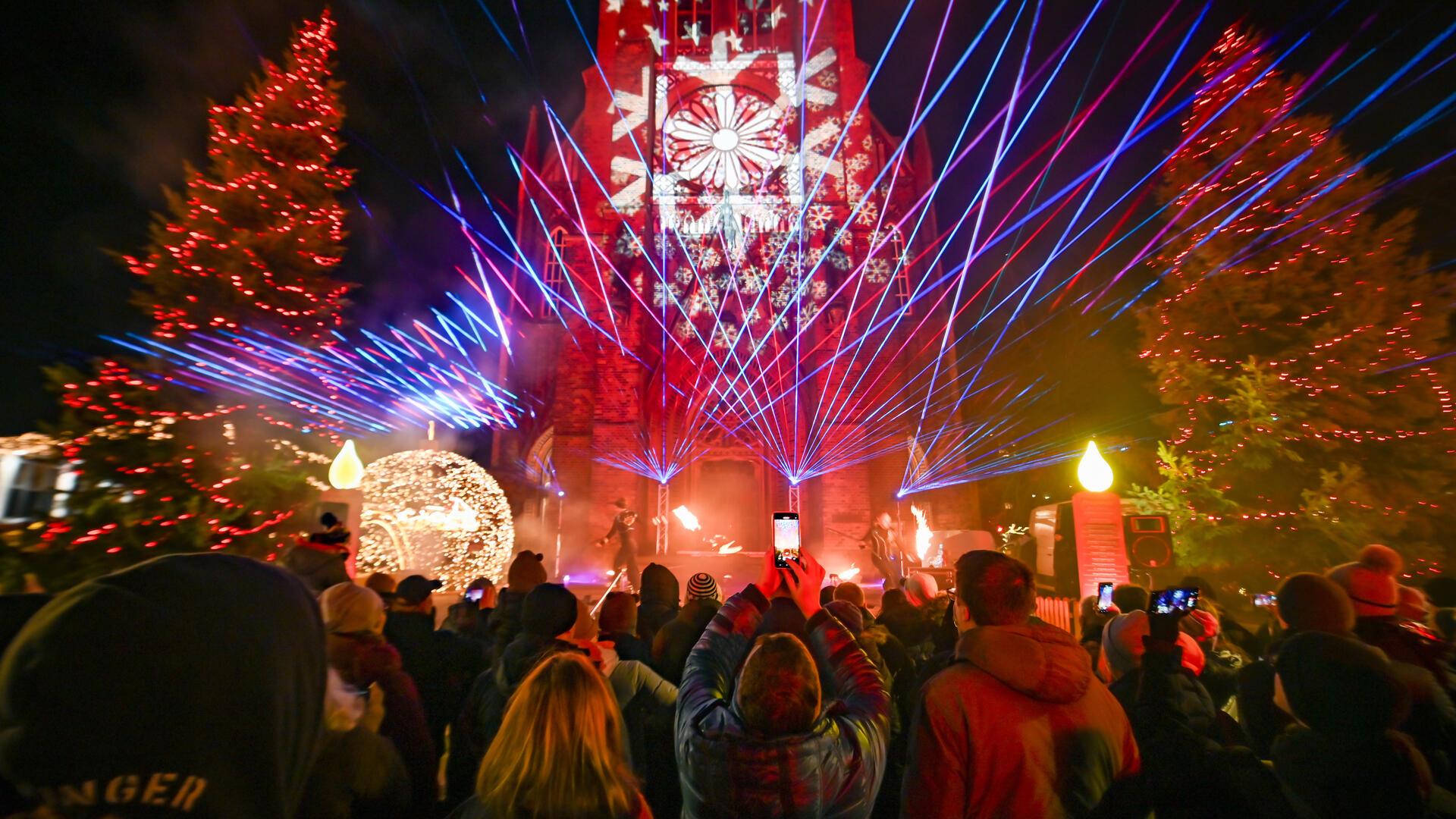 Weihnachtsmarkt Bremerhaven von oben. 