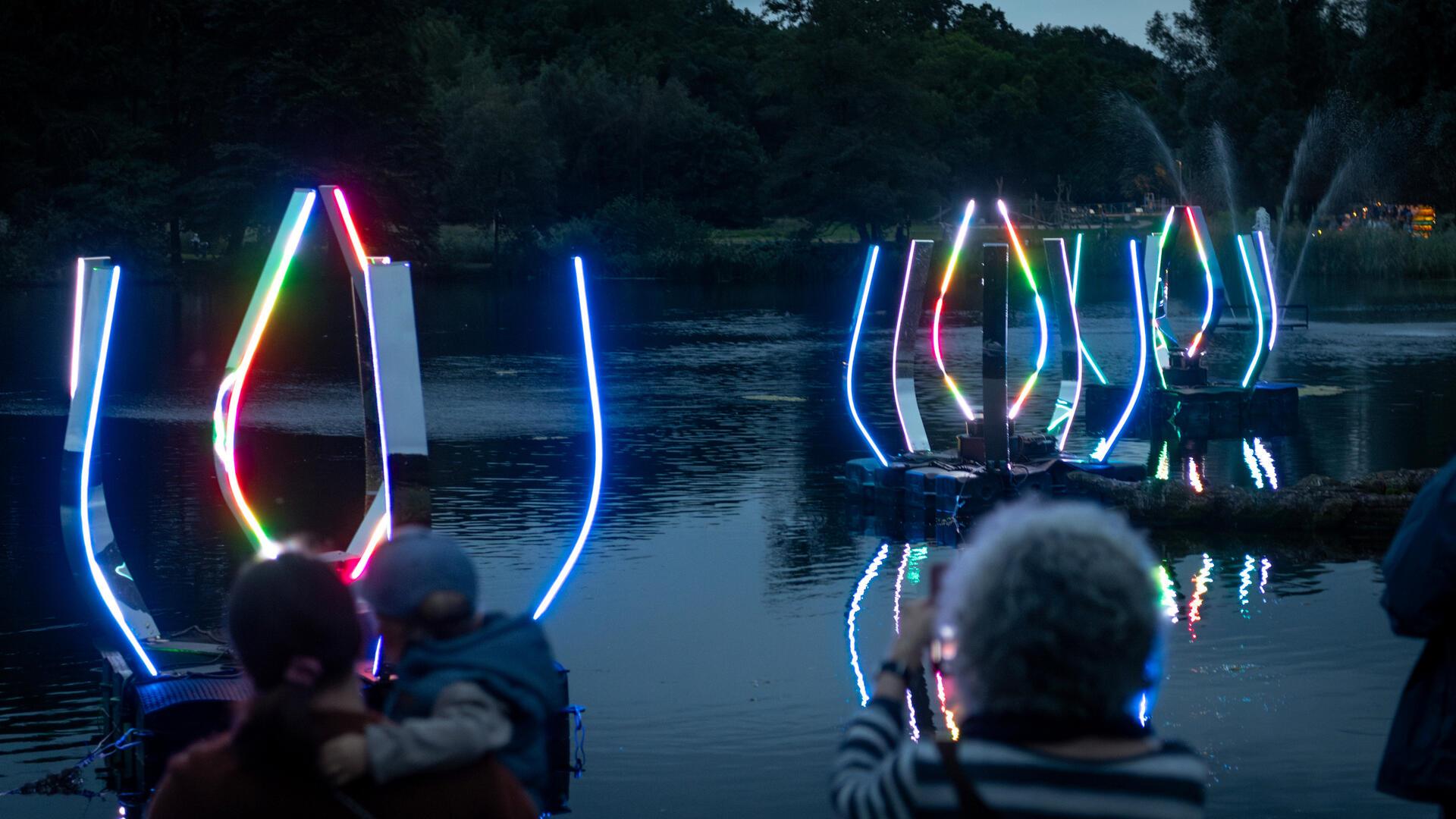 Die Lichternacht im Speckenbütteler Park, hier ein Foto vom vergangenen Jahr mit einer Installation des Künstlers Malte Kebbel, fällt dieses Jahr aus.