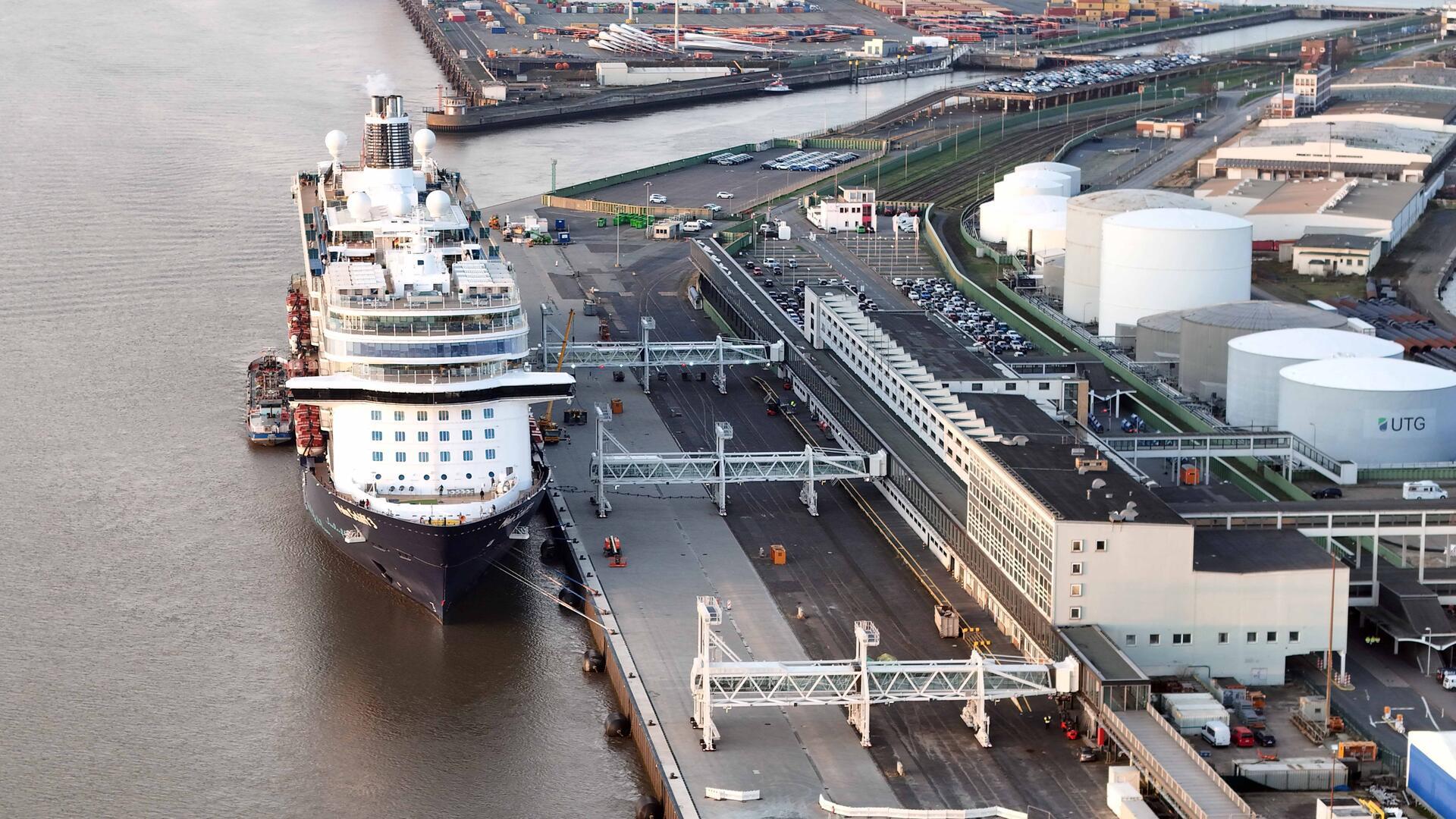 Die „Mein Schiff 3“ an der neuen Columbuskaje.