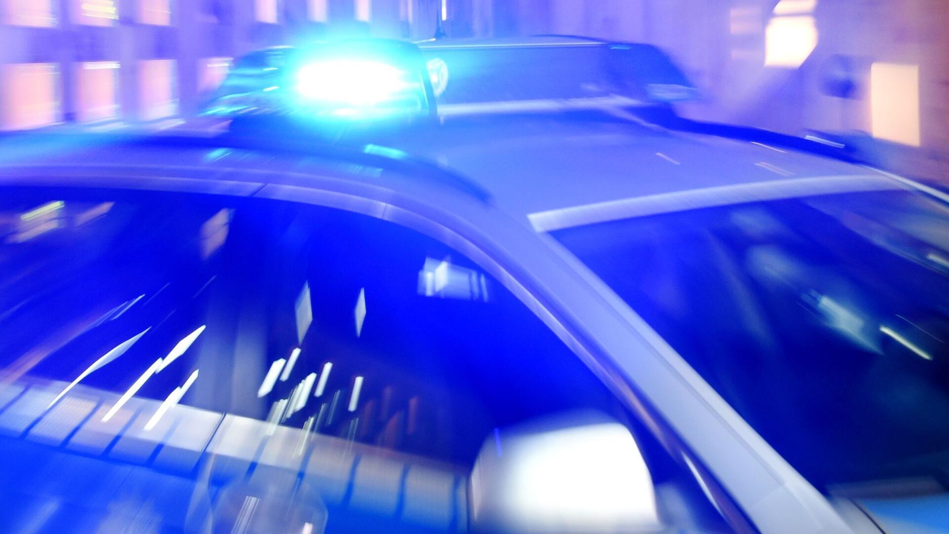 Polizeiauto mit Blaulicht