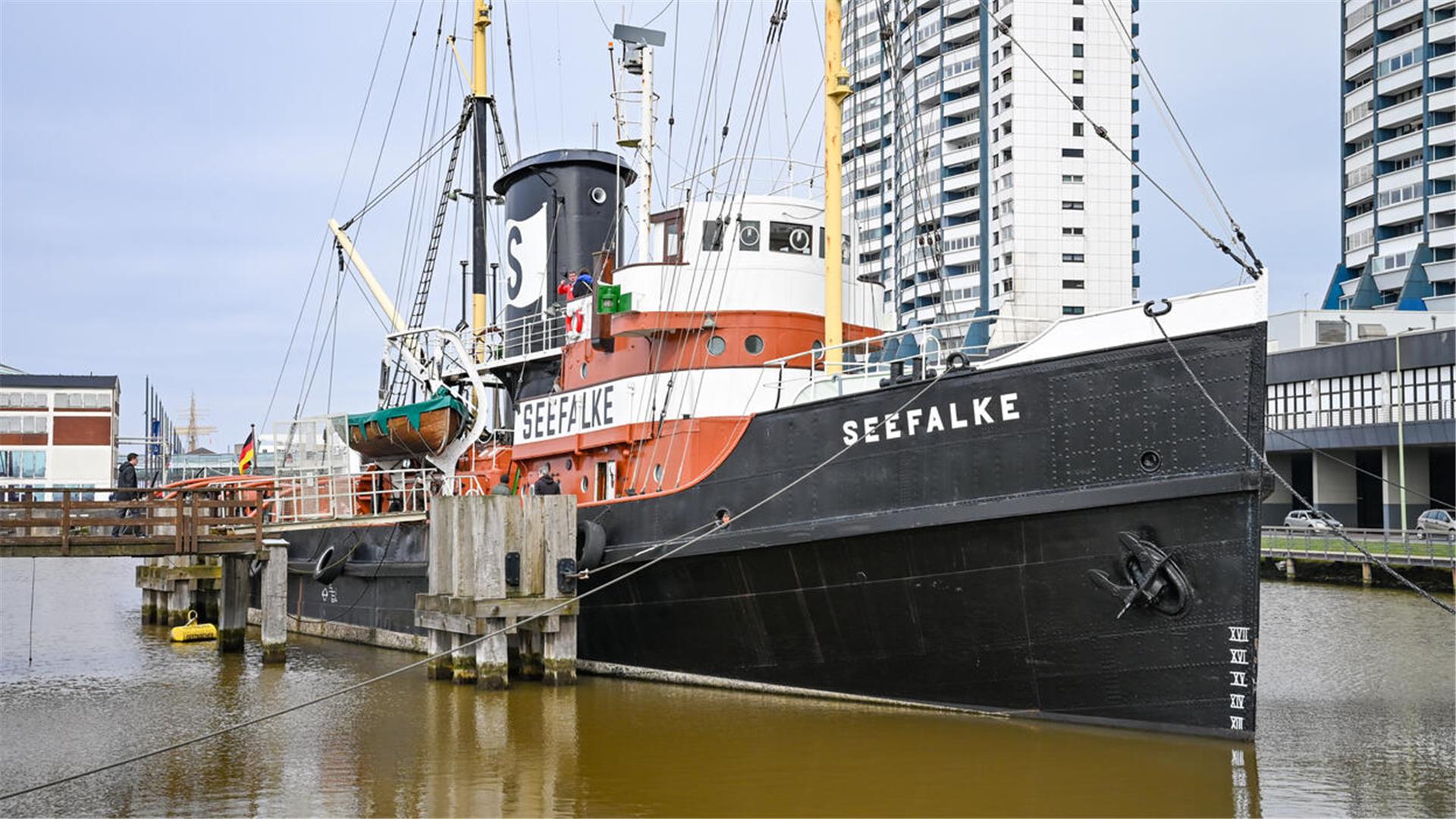 Die Saison der Museumsschiffe des Deutschen Schifffahrtsmuseums beginnt mit Präsentation der „Seefalke“.