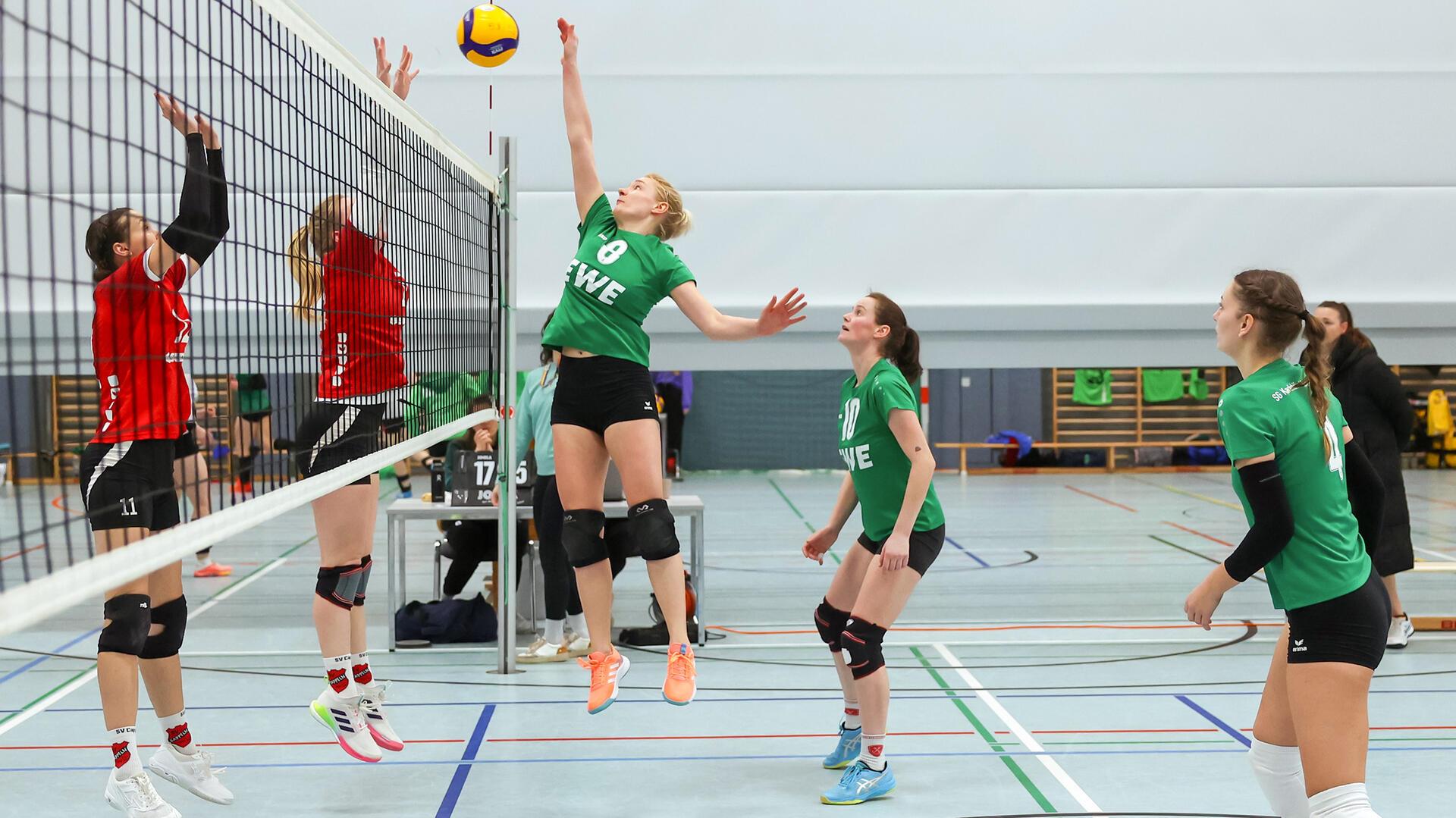 Die Volleyballerinnen der SG Karlshöfen/Gnarrenburg starten am Sonnabend mit einem Heimspieltag in die neue Saison.