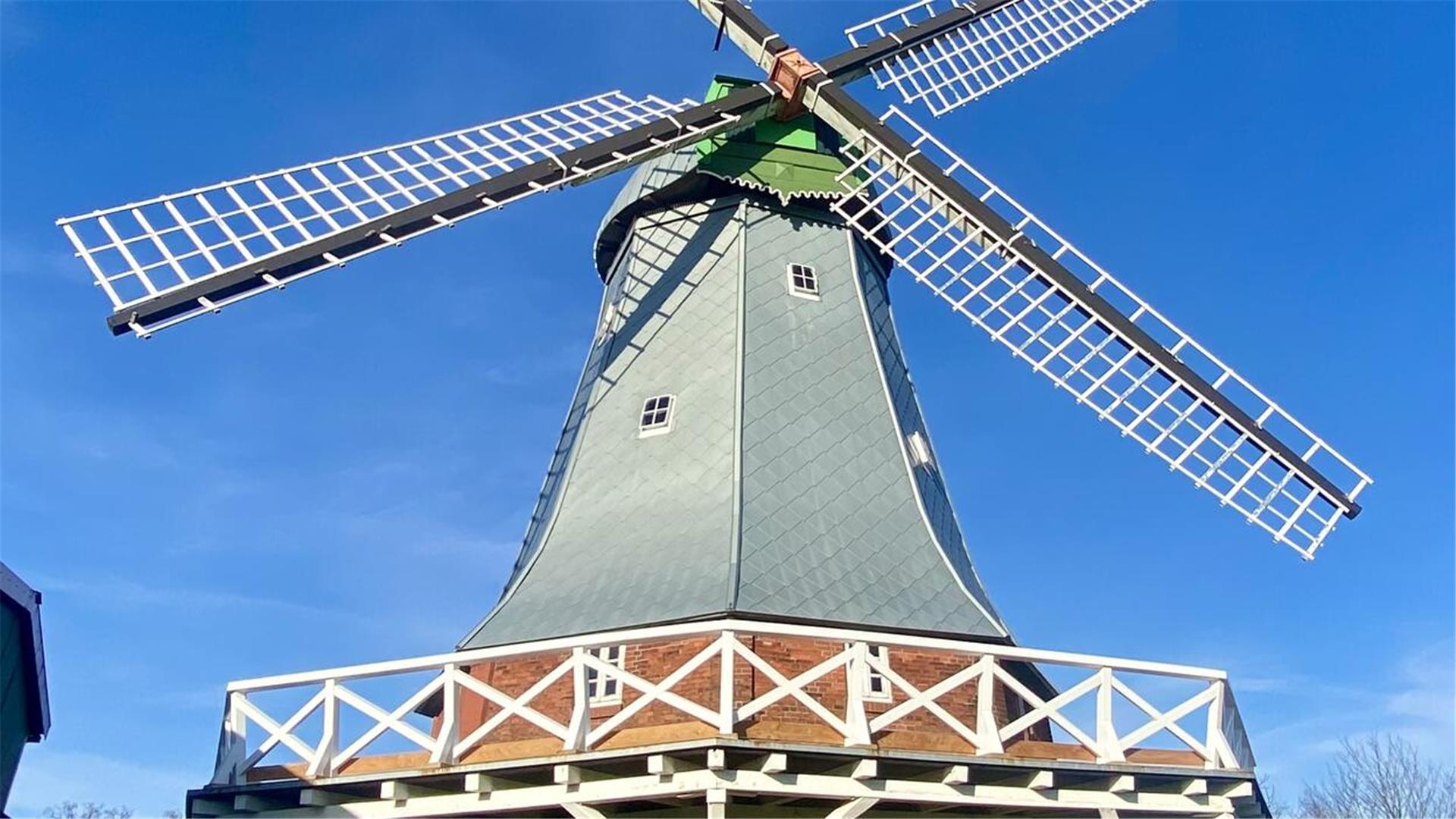 Die Windmühle Anna-Maria präsentiert sich in neuem „Gewand“.