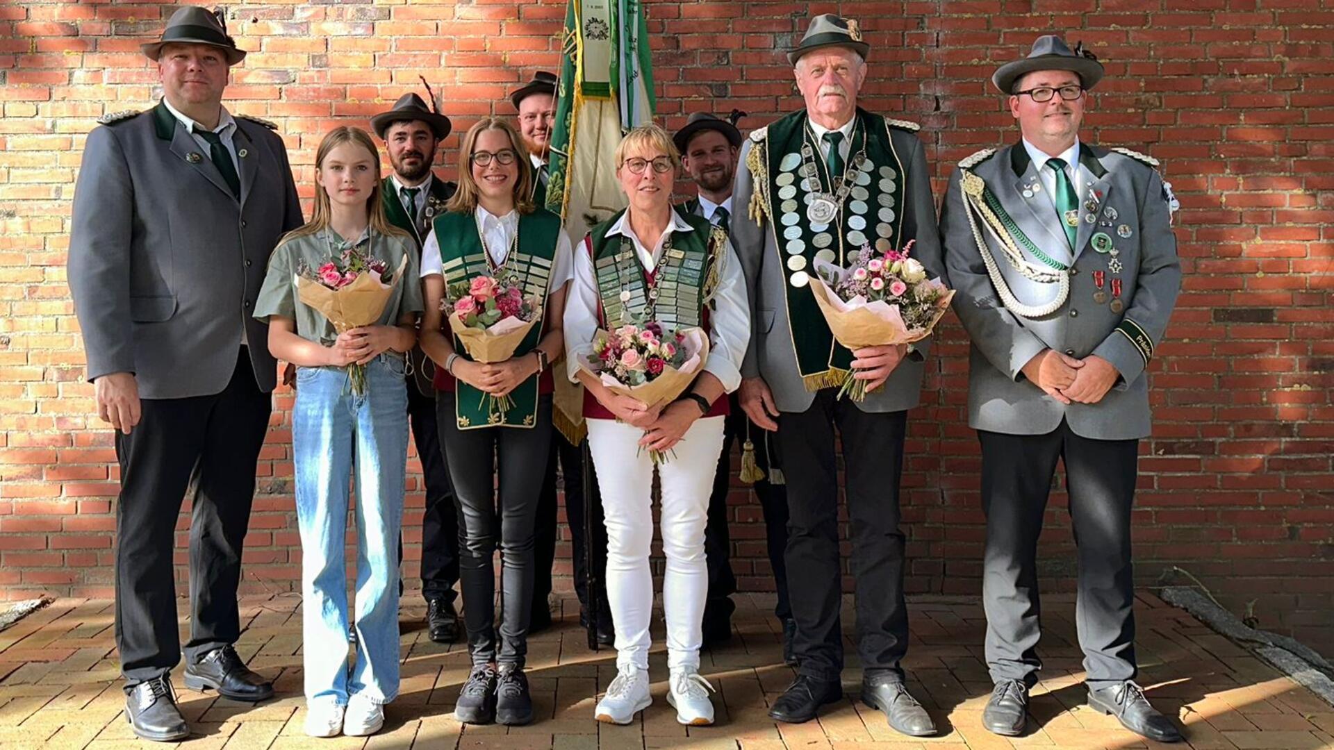 Die neuen Majestäten des Schützenvereins Alfstedt.