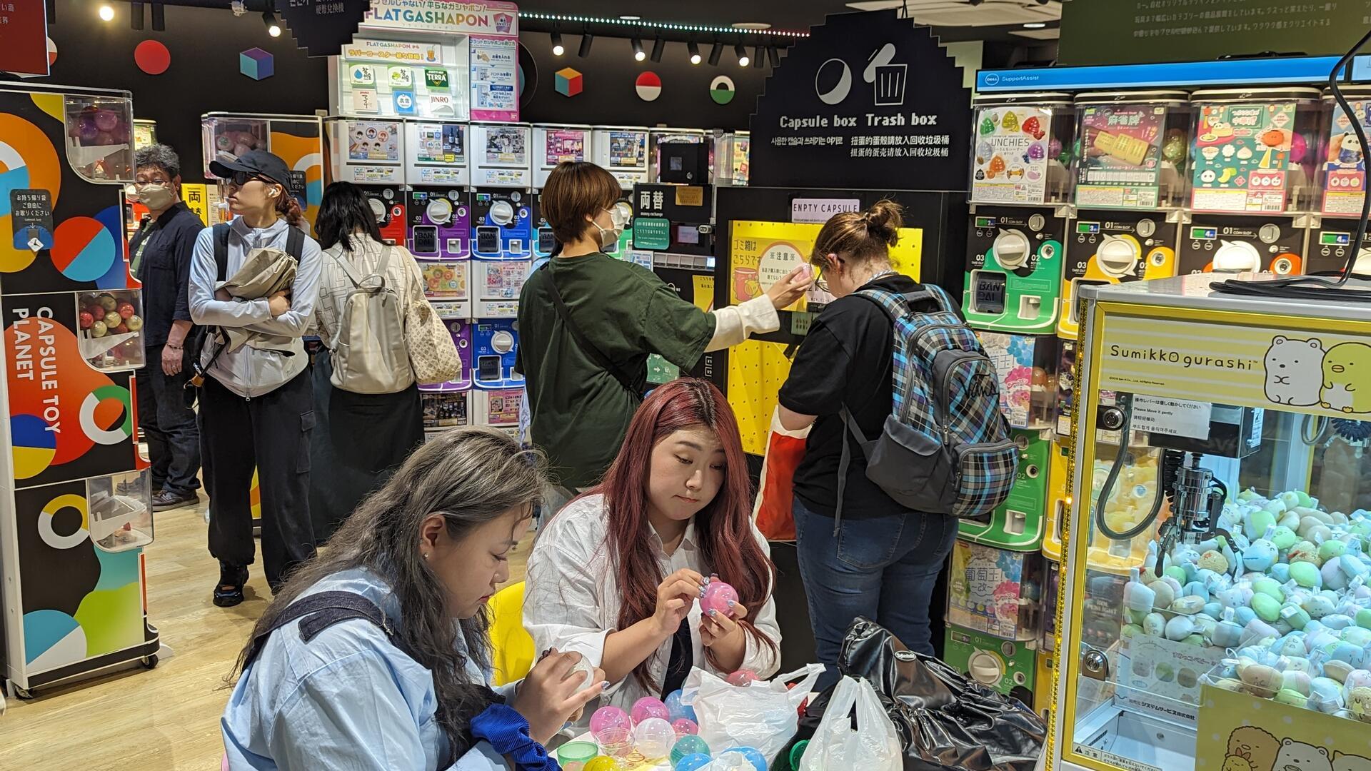 Ein Trend schwappt von Japan nach Bremerhaven: Gachapon.