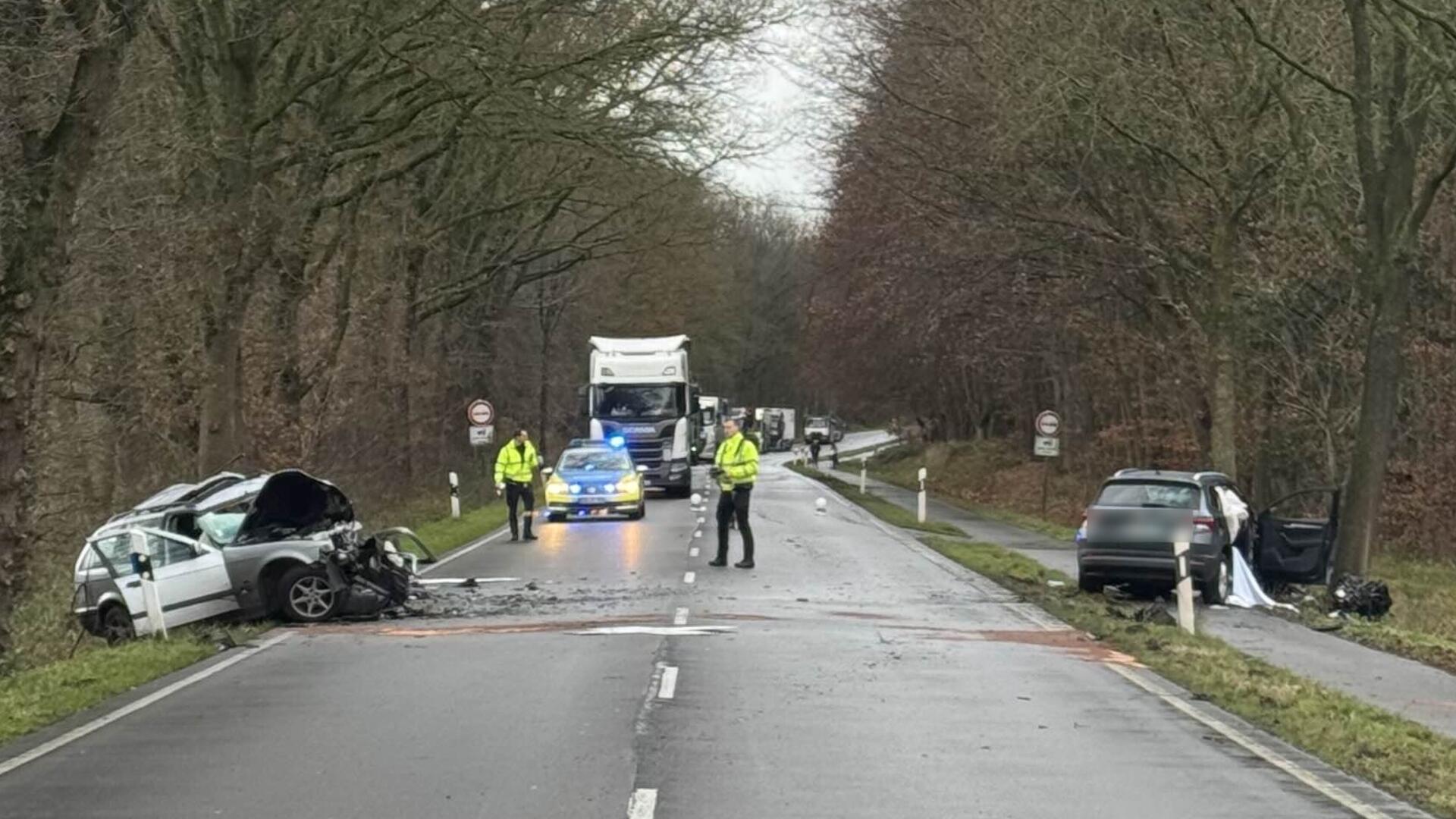 Ein schwerer Unfall ereignete sich am Donnerstag auf der B71 nahe Gyhum.