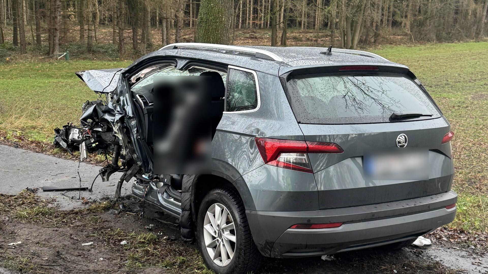 Ein schwerer Unfall ereignete sich am Donnerstag auf der B71 nahe Gyhum.