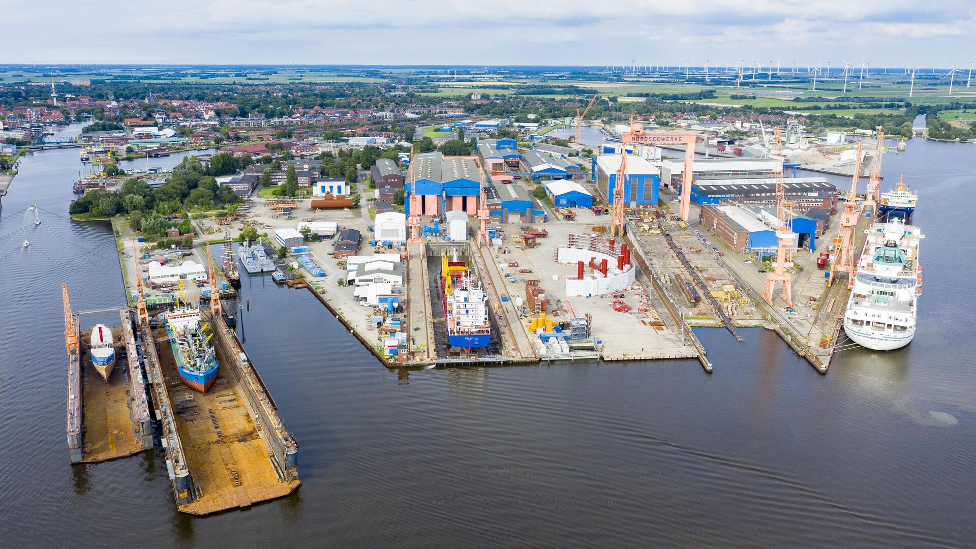 Luftbild des Areals von Emden Dockyard