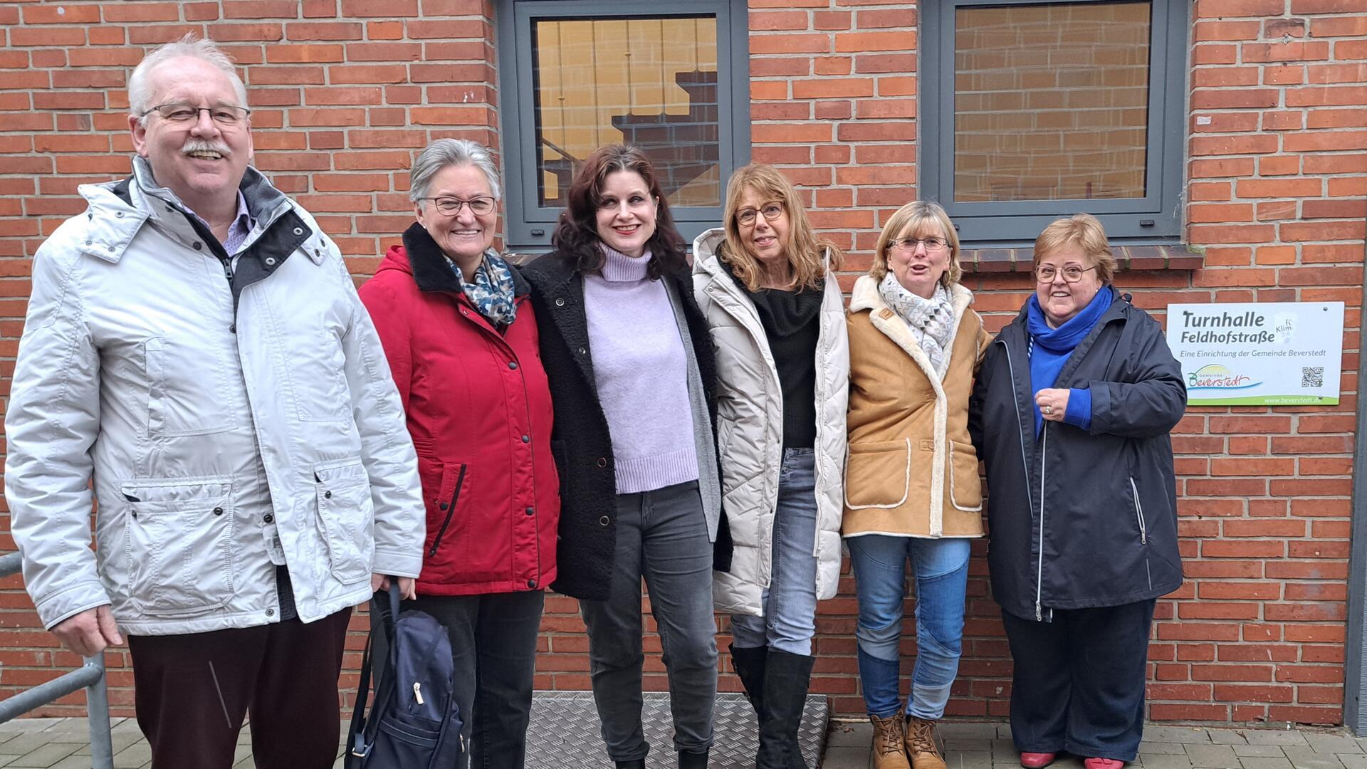 Engagieren sich im sozialen Anlaufpunkt in Beverstedt: Harald Sommerfeld (v.l.), Sabine Böhmermann, Claudia Rien, Giesela Nowak, Heidi Wendelken und Gaby Kühlmann.