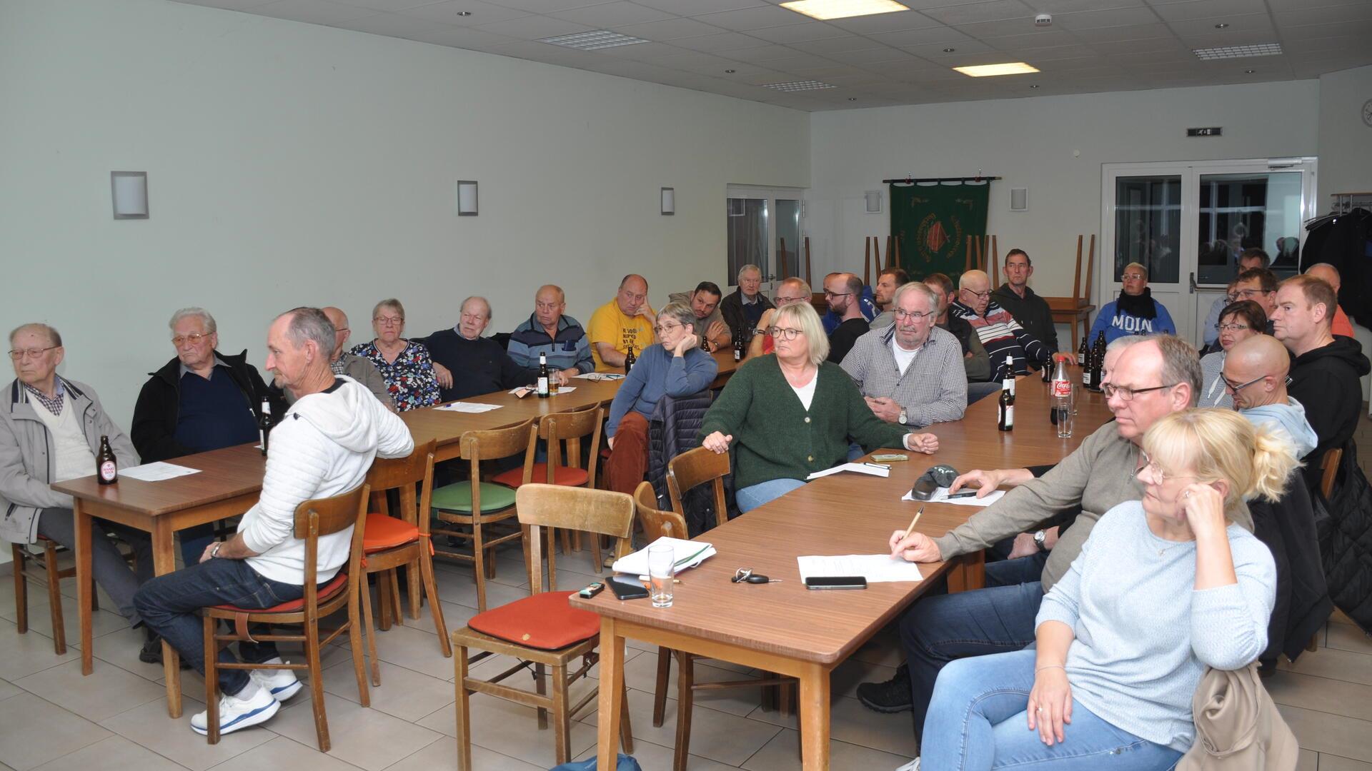 Fast 40 Bürgerinnen und Bürger folgten der Einladung zur Einwohnerversammlung in Barkhausen.