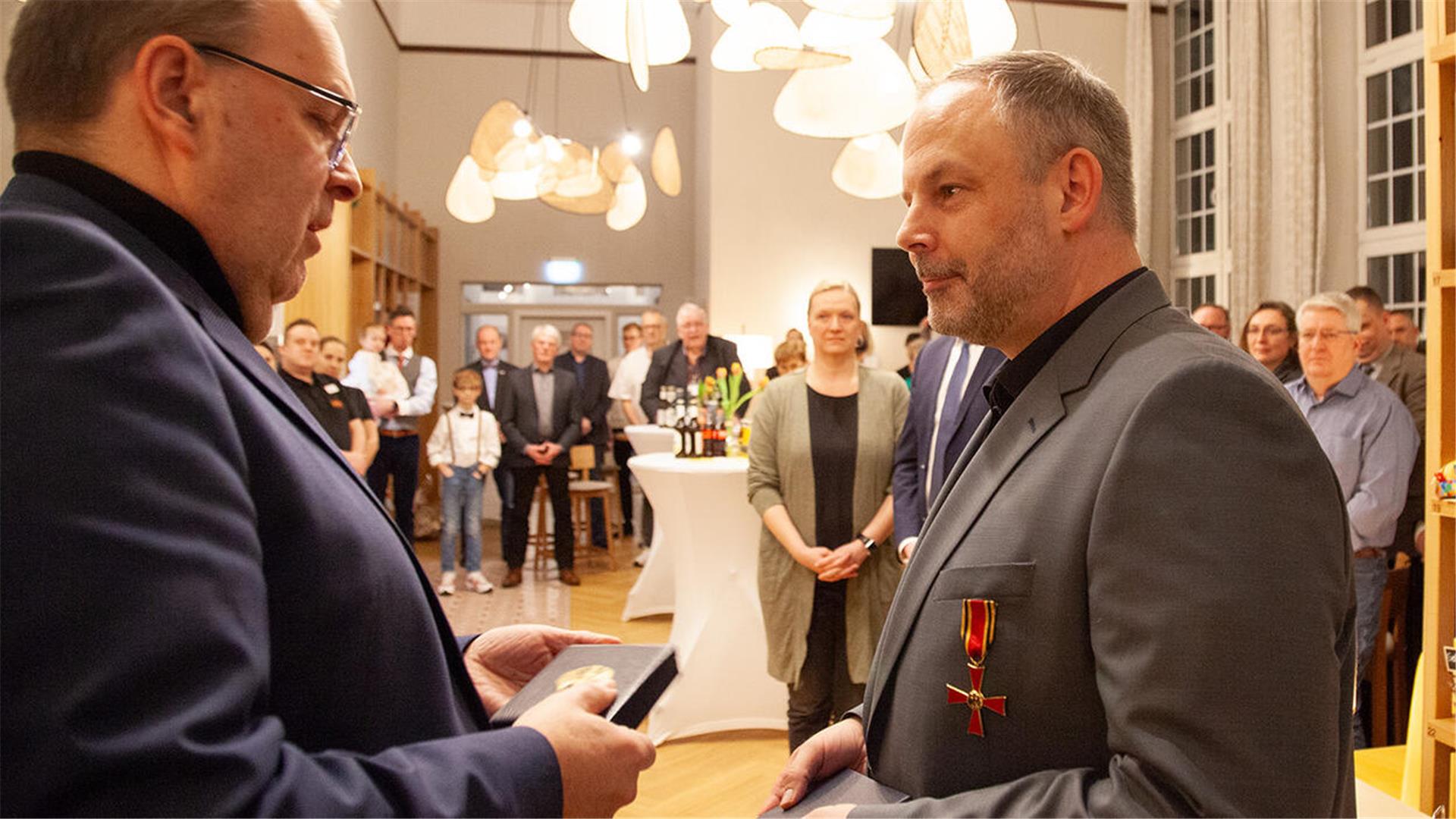 Bundesverdienstkreuz Jörg-Andreas Sagemühl Landkreis Cuxhaven