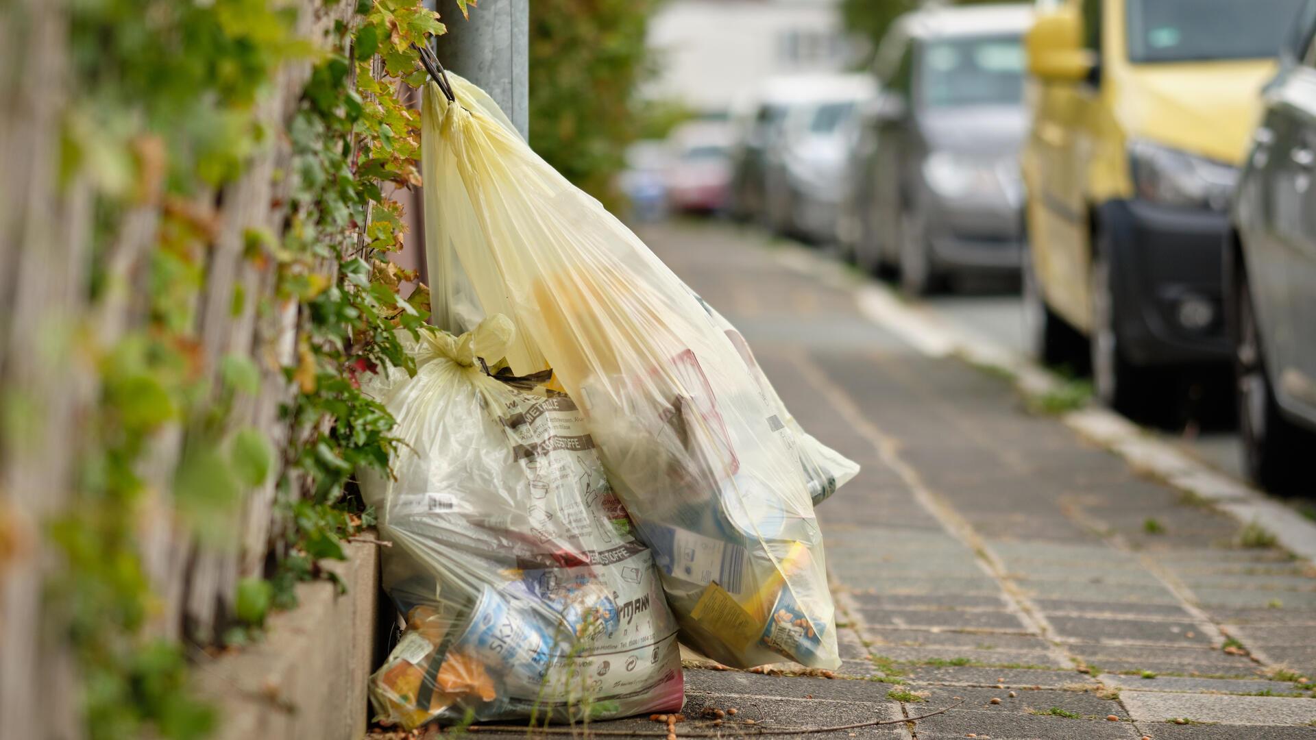 Gelbe Säcke in Bremerhaven Mangelware? Woran das liegen kann.