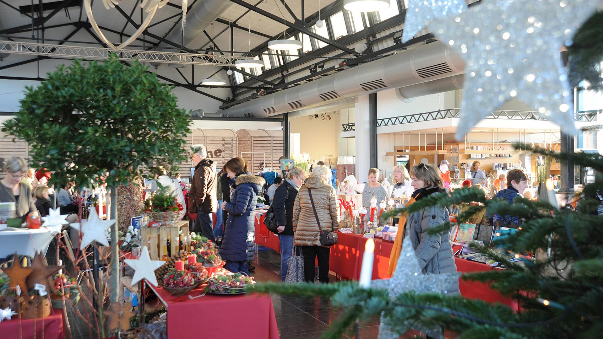 Im Fischbahnhof wird am kommenden Wochenende ein winterlicher Kunsthandwerkermarkt veranstaltet.