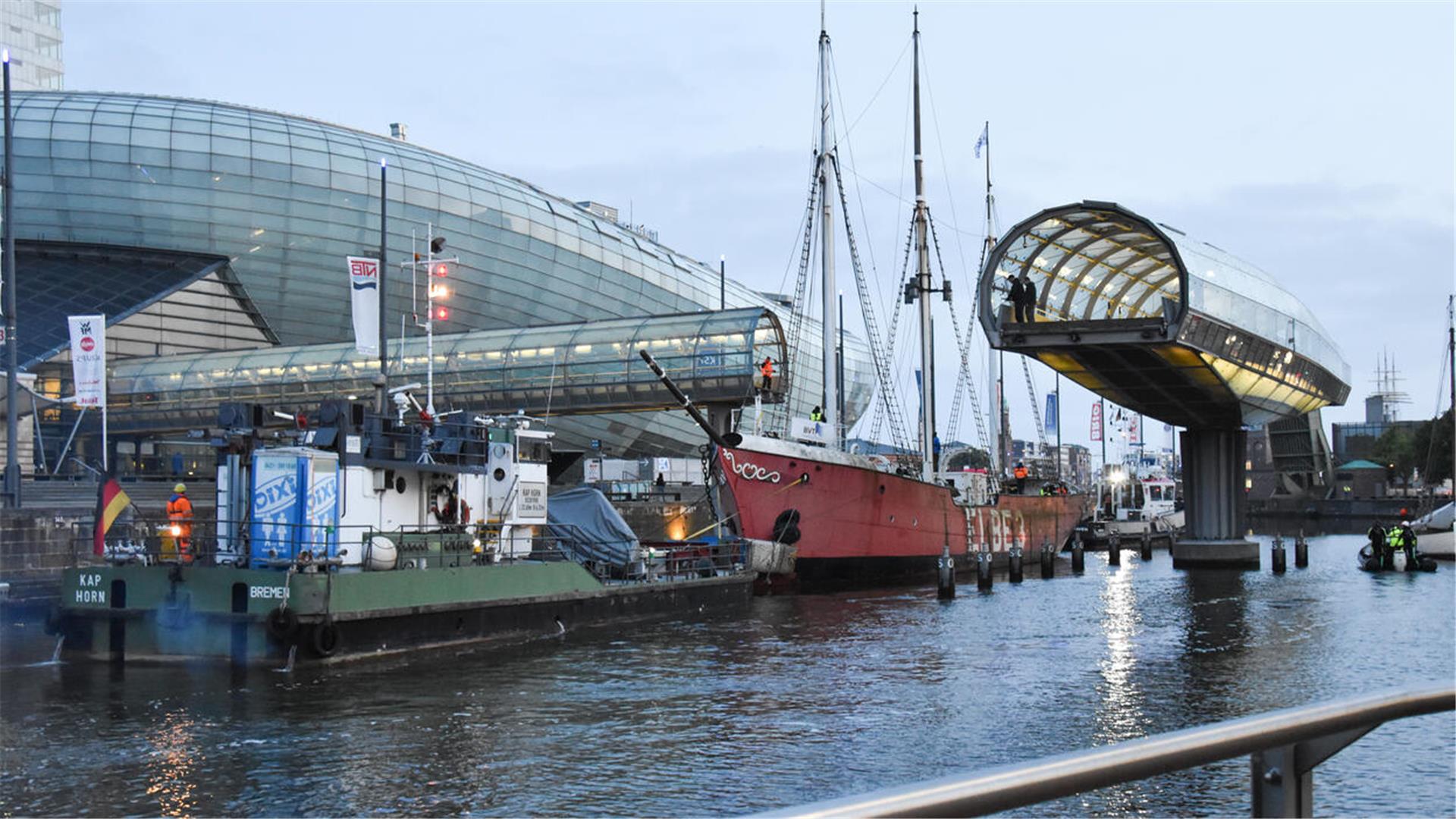 Im Mai 2023 ging es fpr die „Elbe 3“ in die Werft, jetzt kehrt das Museumsschiff zurück.