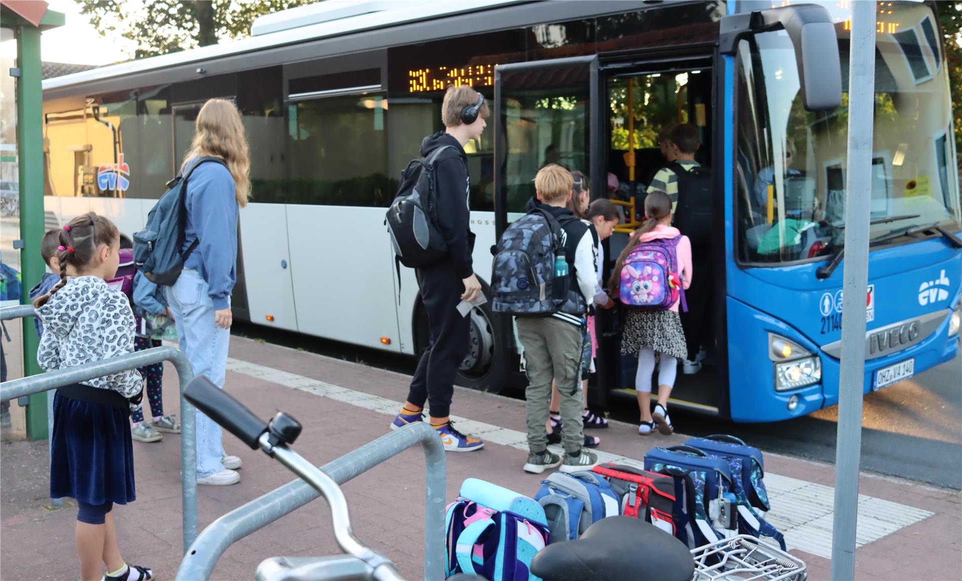 In der Samtgemeinde Tarmstedt beklagen Schüler und Eltern erneut Probleme mit der Schülerbeförderung.