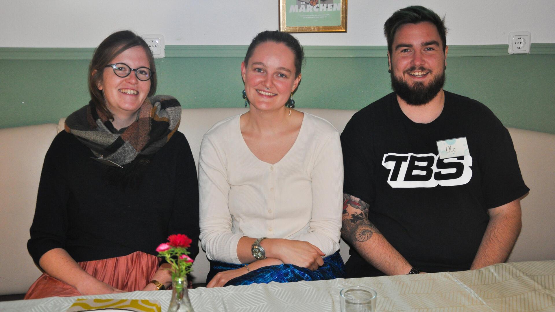 Kathrin Beushausen (von links), Franziska Feldmann und Ole Neumann.