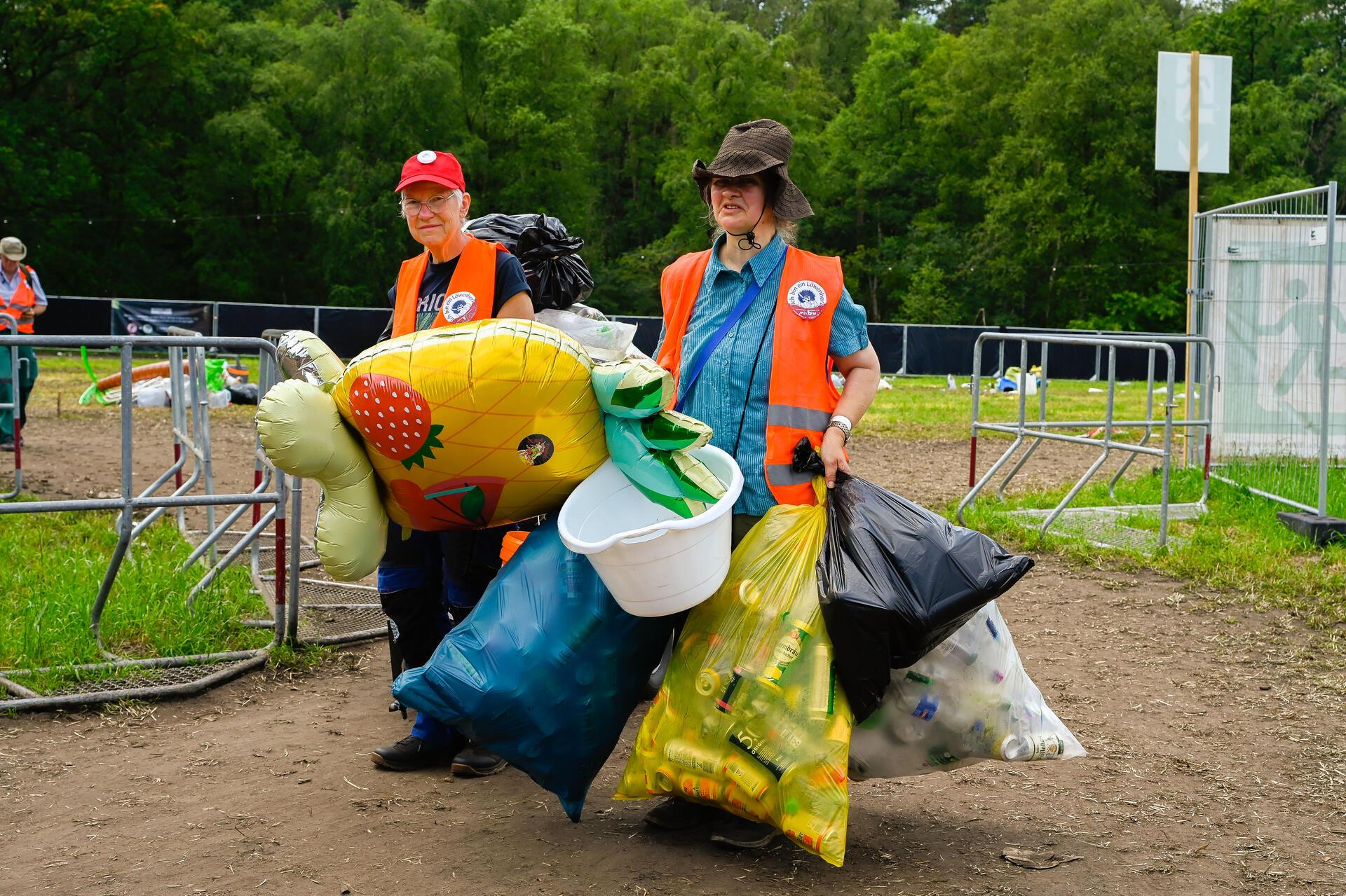 Leider gehört das auf vielen Festivals noch zum normalen Bild. Wenn die Besucher...