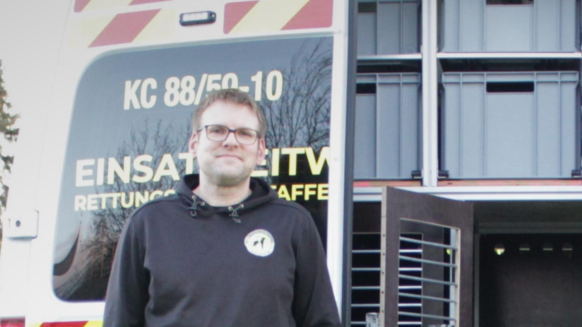 Die Rettungshundestaffel Mathias Wesemann ist Leiter der Rettungshundestaffel Cuxland. 