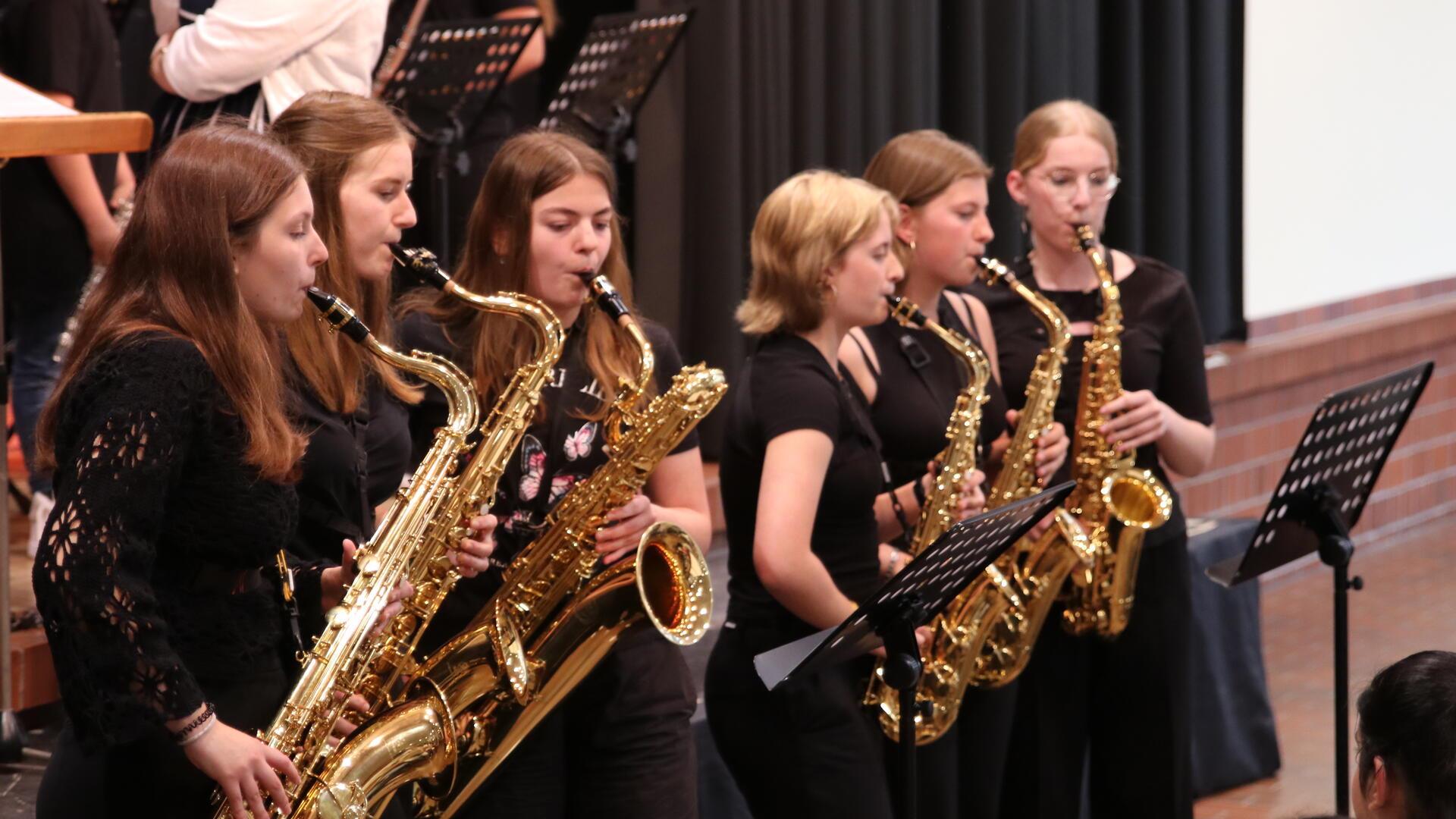 Mehr als 100 Schüler waren an dem Sommerkonzert beteiligt. 