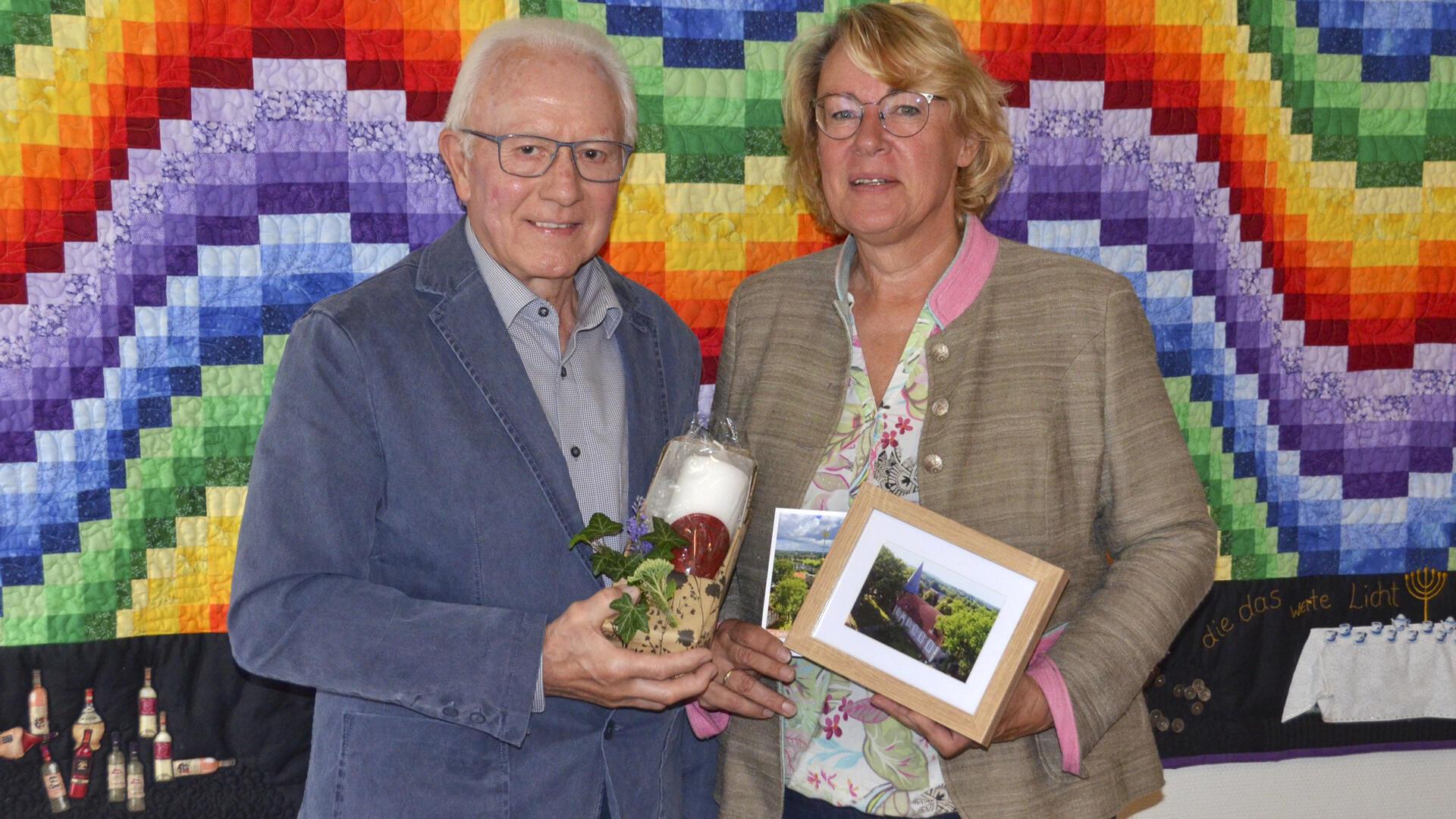 Mitorganisator Hans-Hermann Brandt freute sich, beim 75. „Männerfrühstück“ die Vizepräsidentin des Niedersächsischen Landtags, Barbara Otte-Kinast, als Gastrednerin begrüßen zu können.