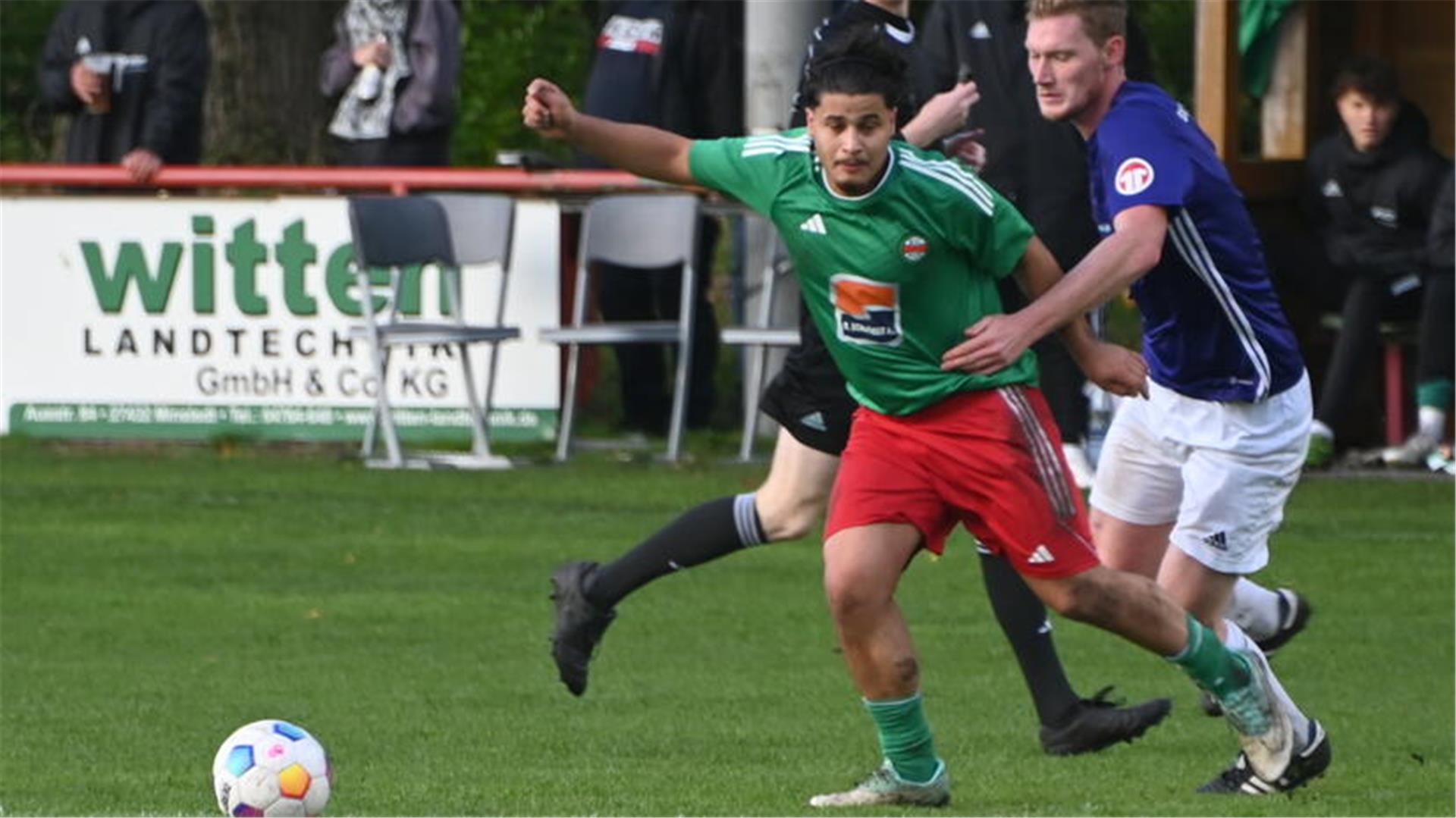 Murat Boral und der Bremervörder SC spielen am Freitag beim SV Ippensen.