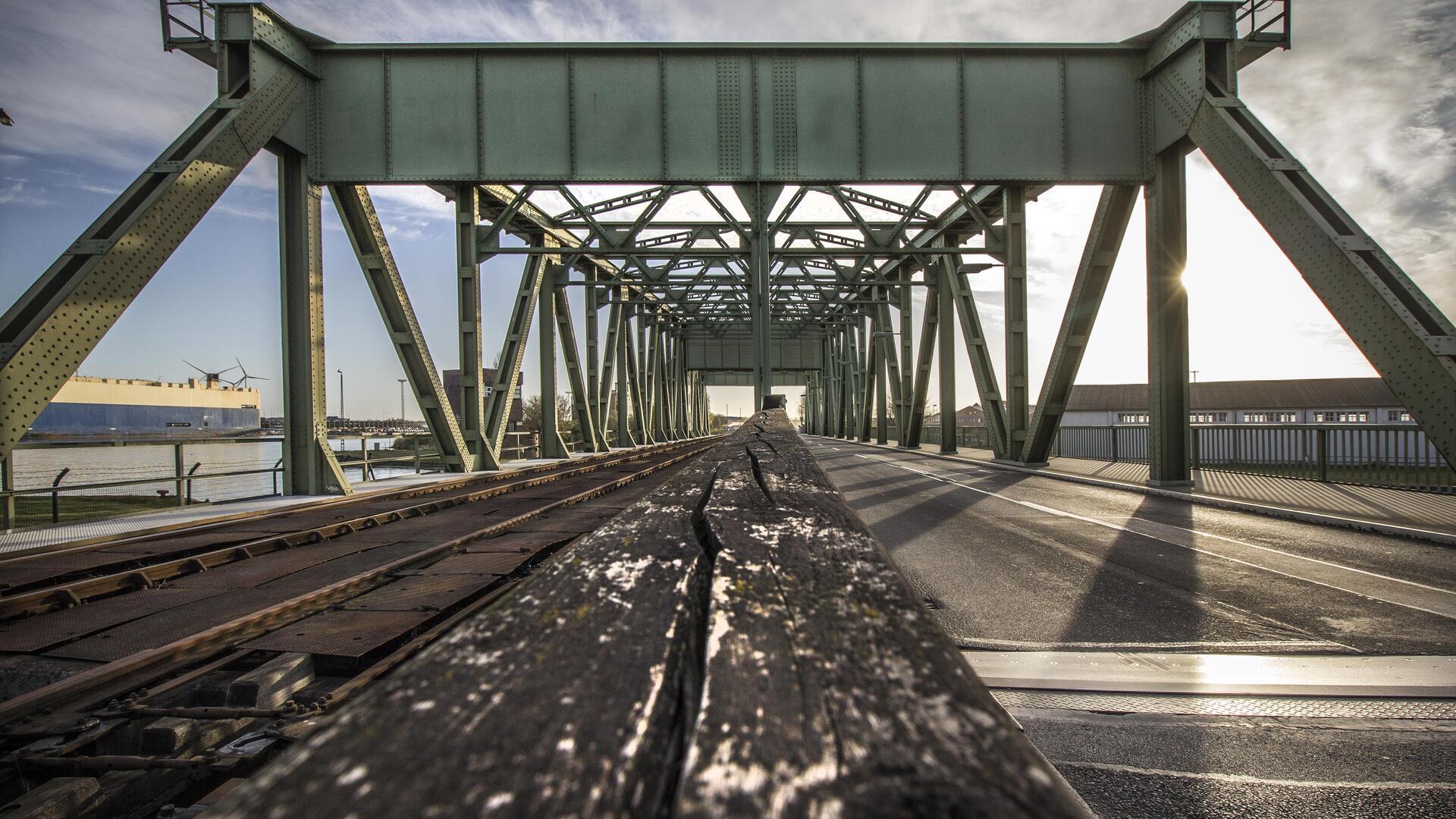 Blick auf eine Brücke