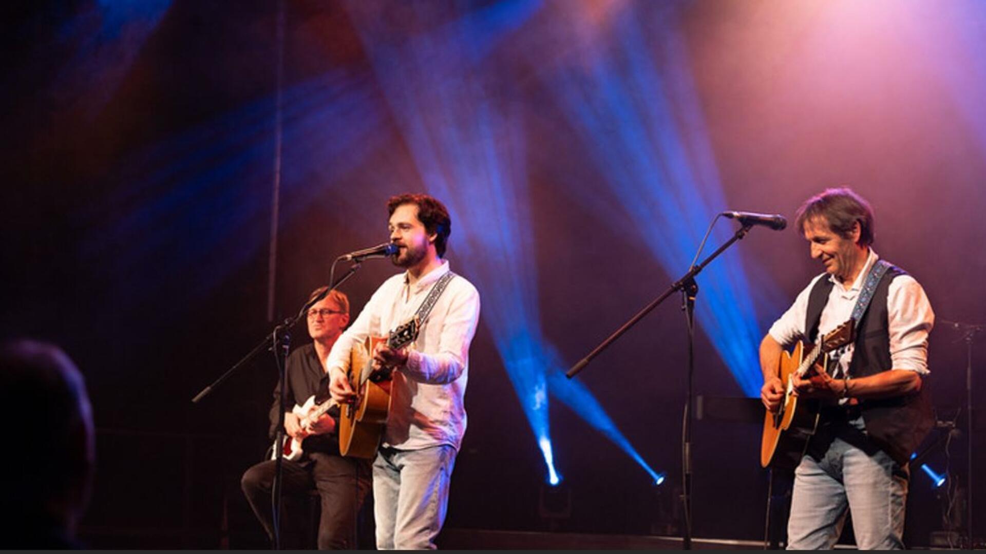 Patrick Snow, einer der bekanntesten und erfolgreichsten Cat Stevens-Interpreten, ist mit seiner Cat Stevens Tribute-Show zu Gast im Hesedorfer Logehuus.