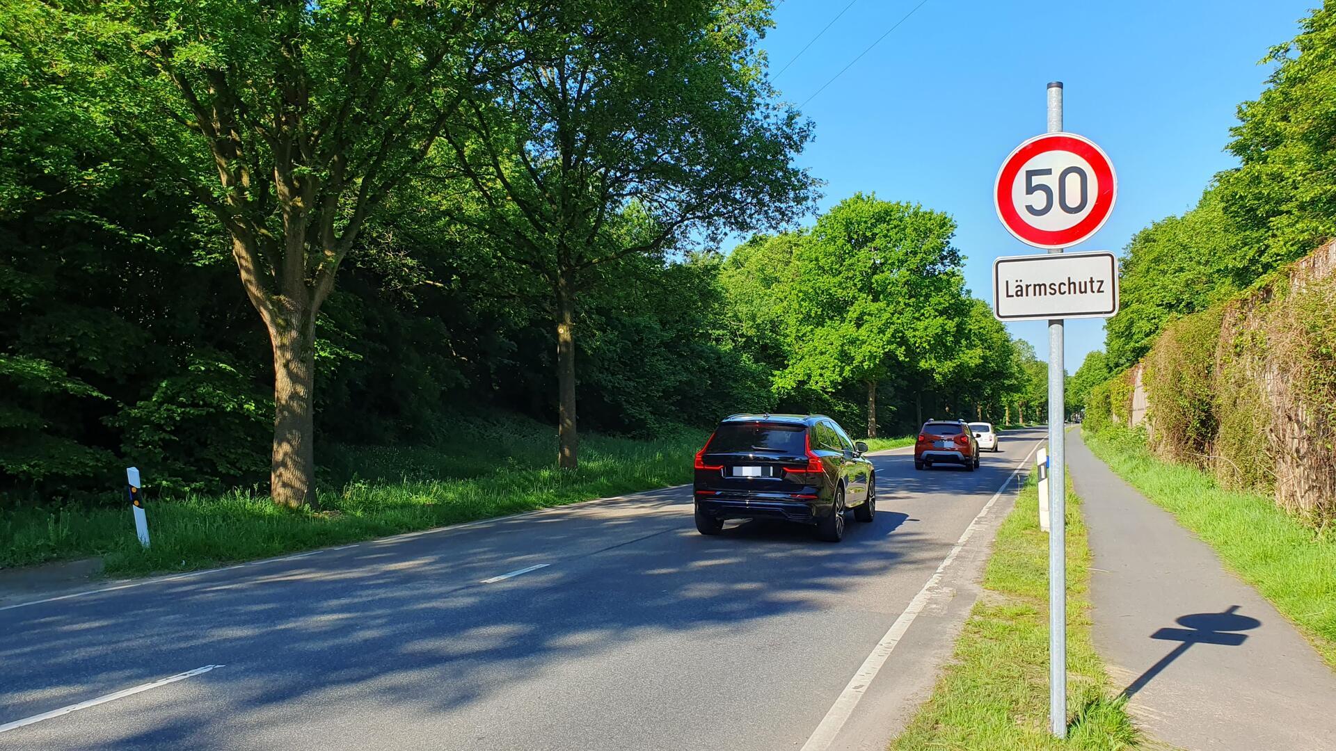 Autos auf einer Straße