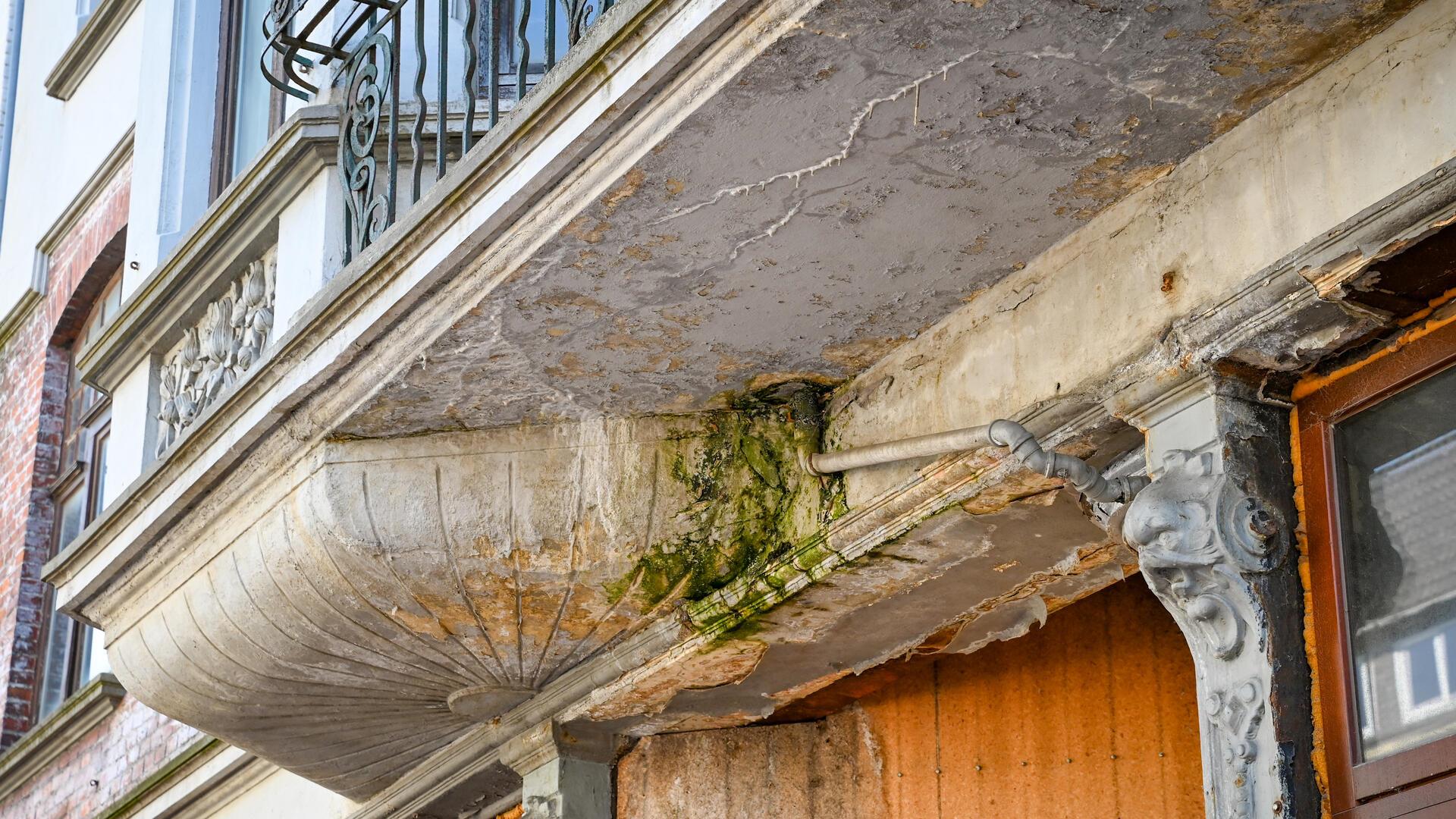 Schrottimmobilien sind ein Problem in der Stadt. Betrüger können damit lukrative Geschäfte machen.